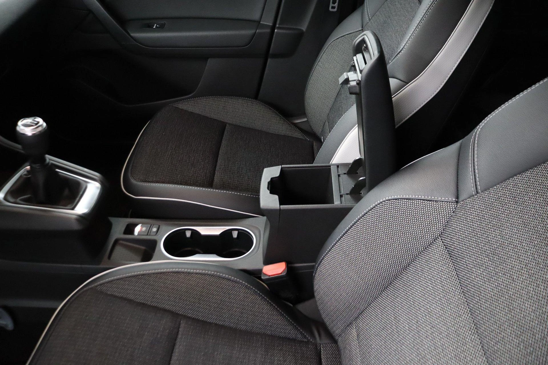 Renault-Captur-image-54
