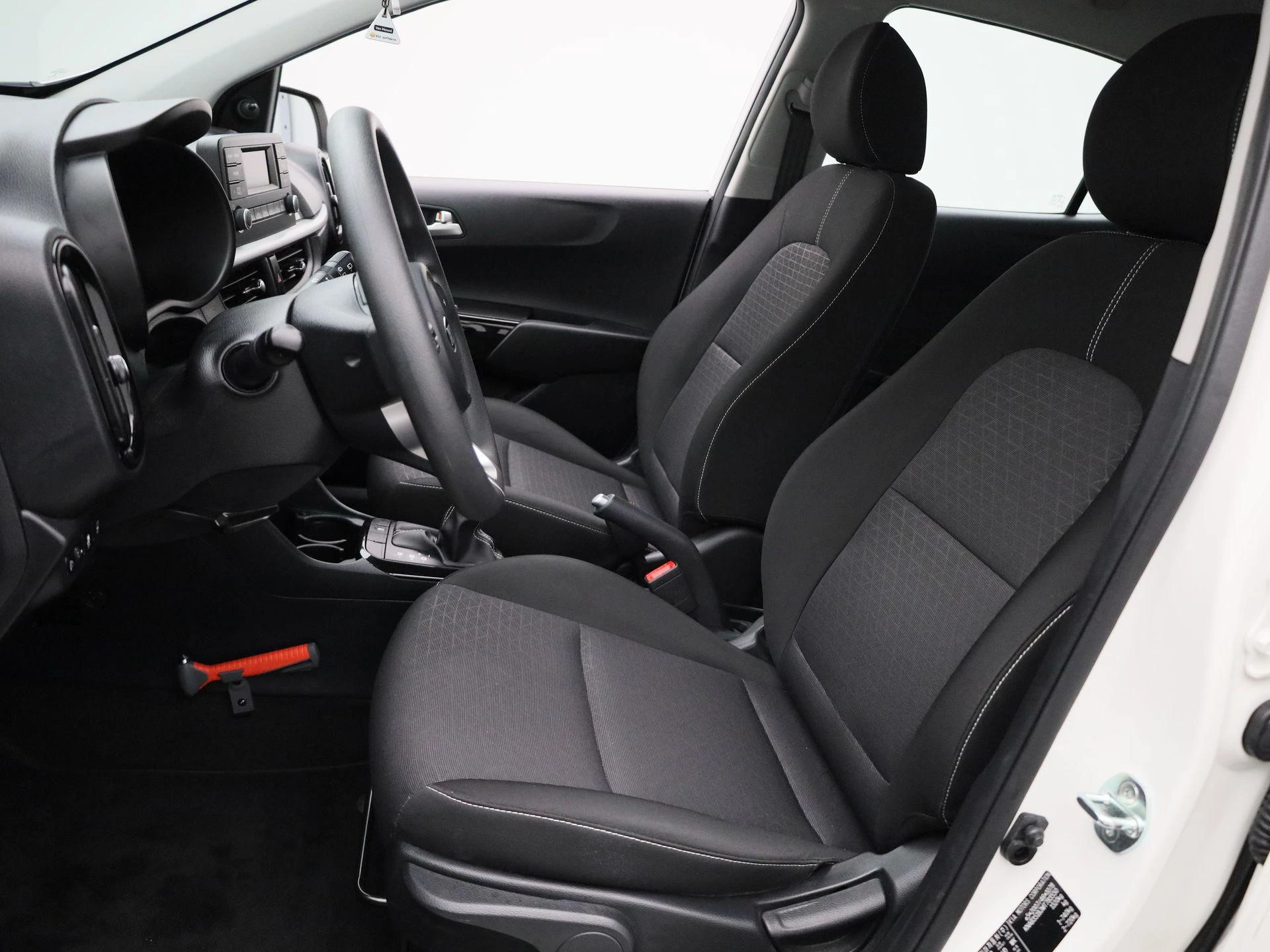 Kia-Picanto-image-10