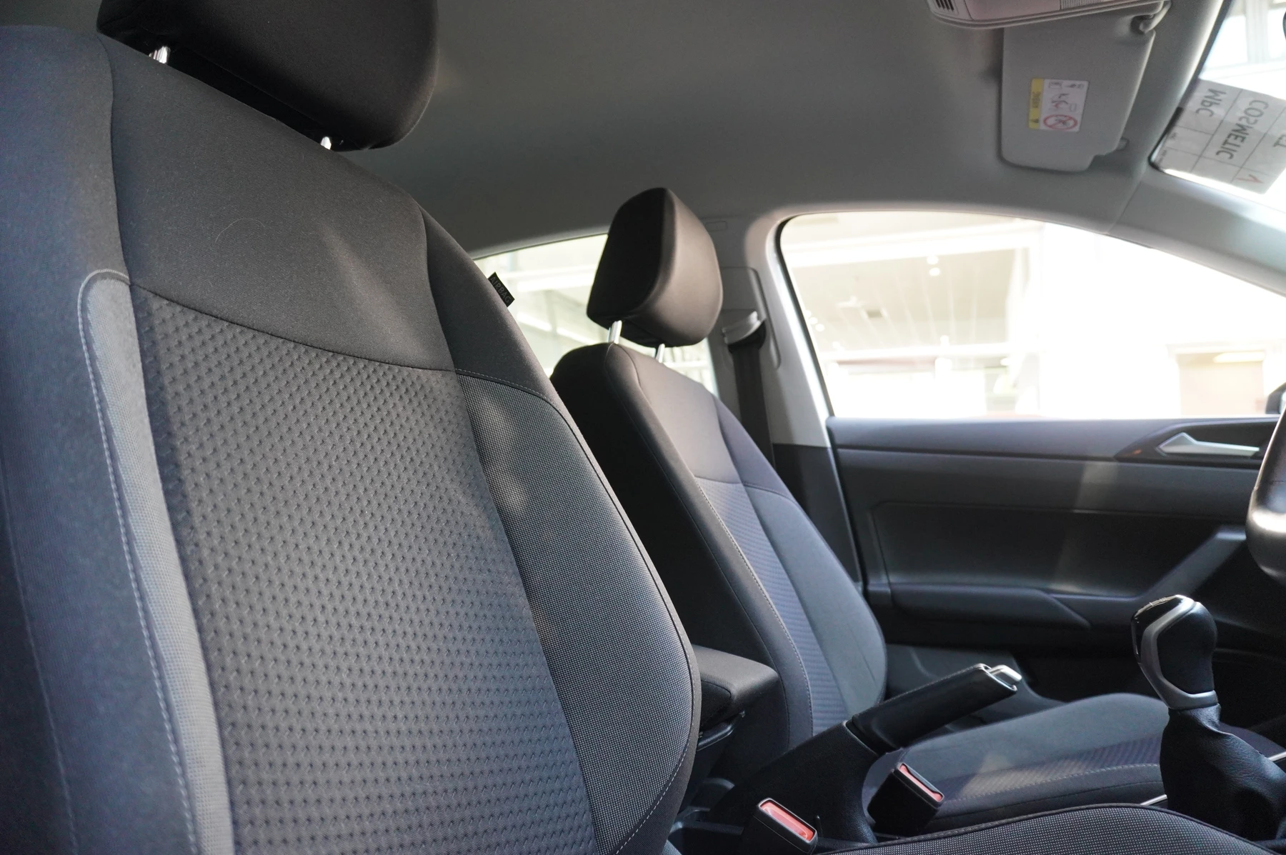 Volkswagen Polo 1.0 TSI Life 5dr