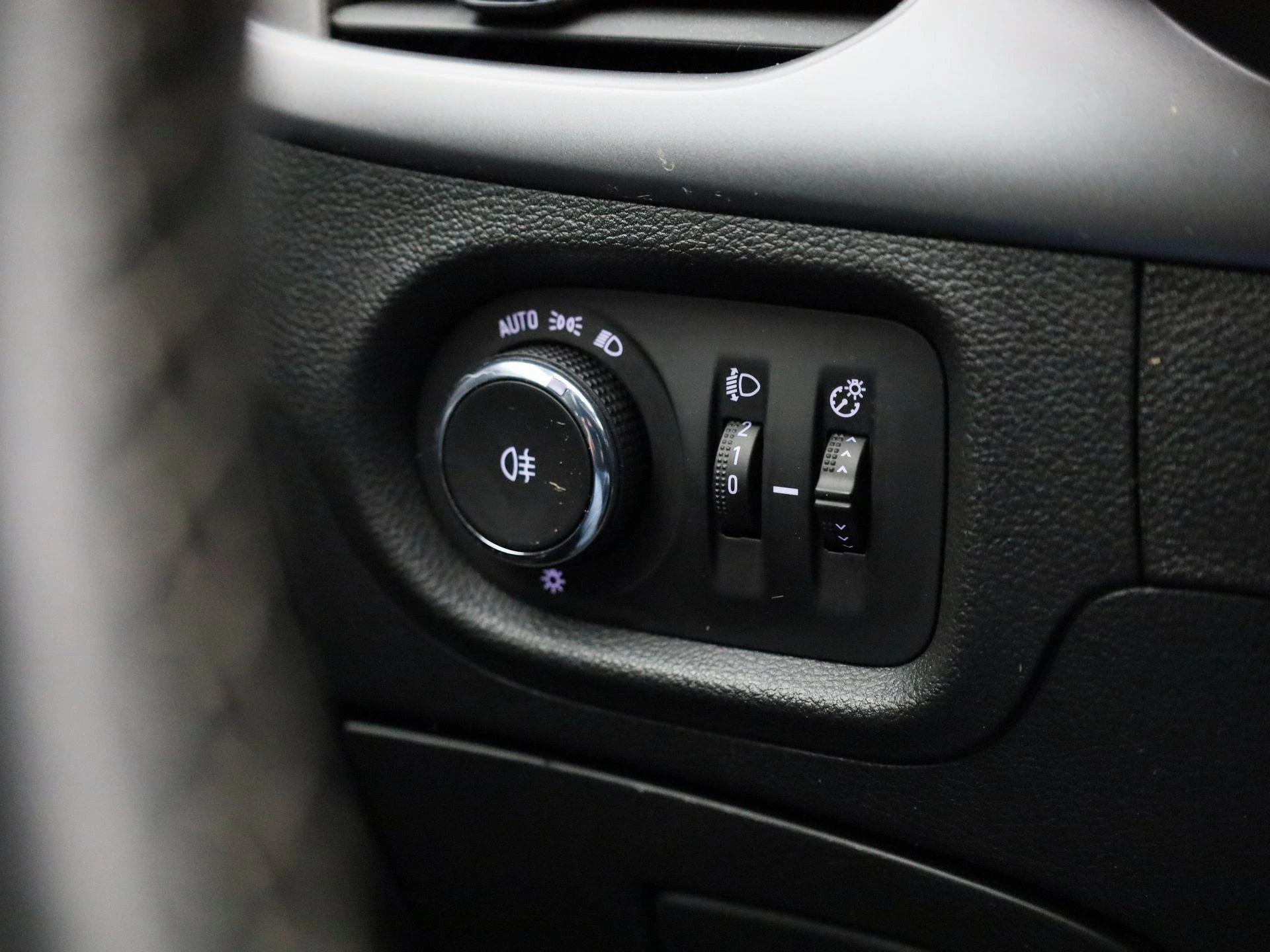 Opel-Astra-image-19