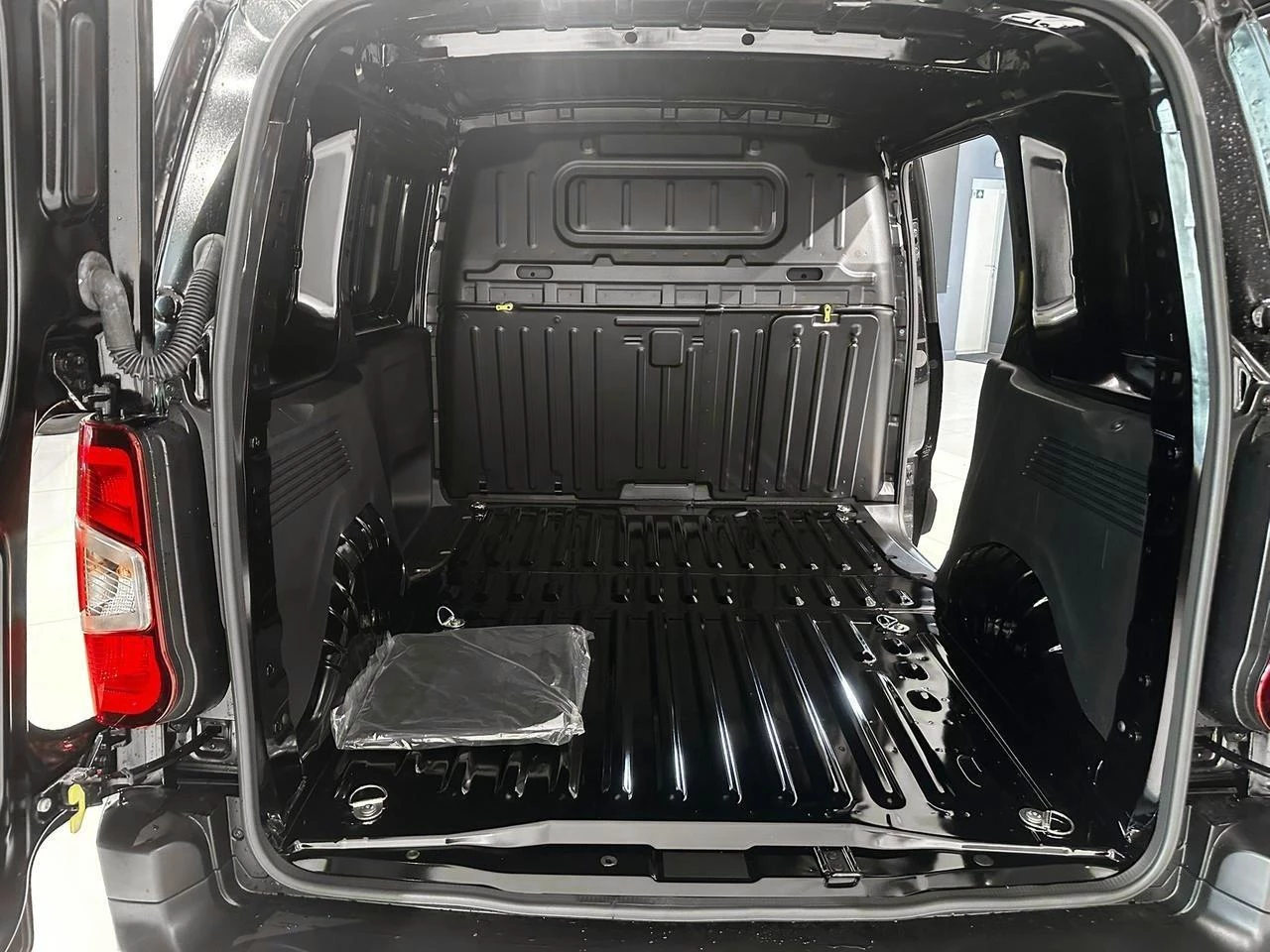 Fiat Doblò 1.5 BlueHDI 130 AT8 L1 Light