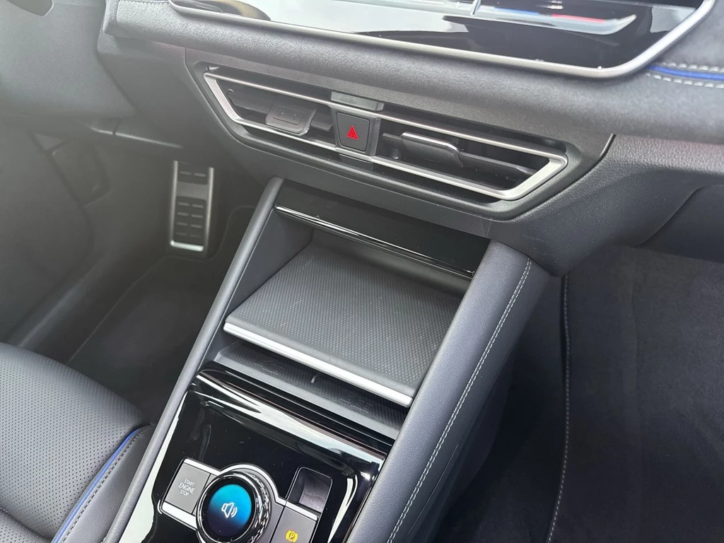 Volkswagen Tiguan 1.5l eTSI DSG R-Line*AHK*Area View*LED