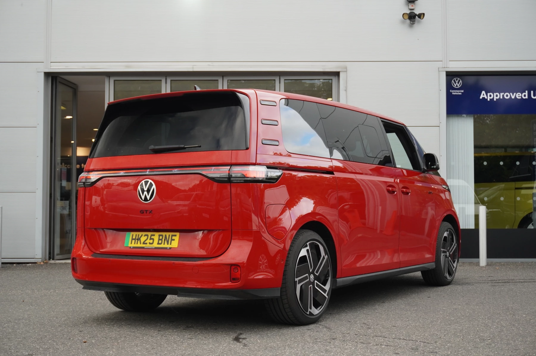 Volkswagen-ID. Buzz-image-14