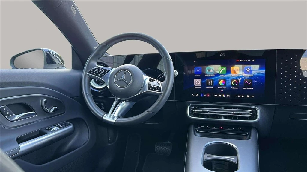 Mercedes-Benz-CLA-image-13