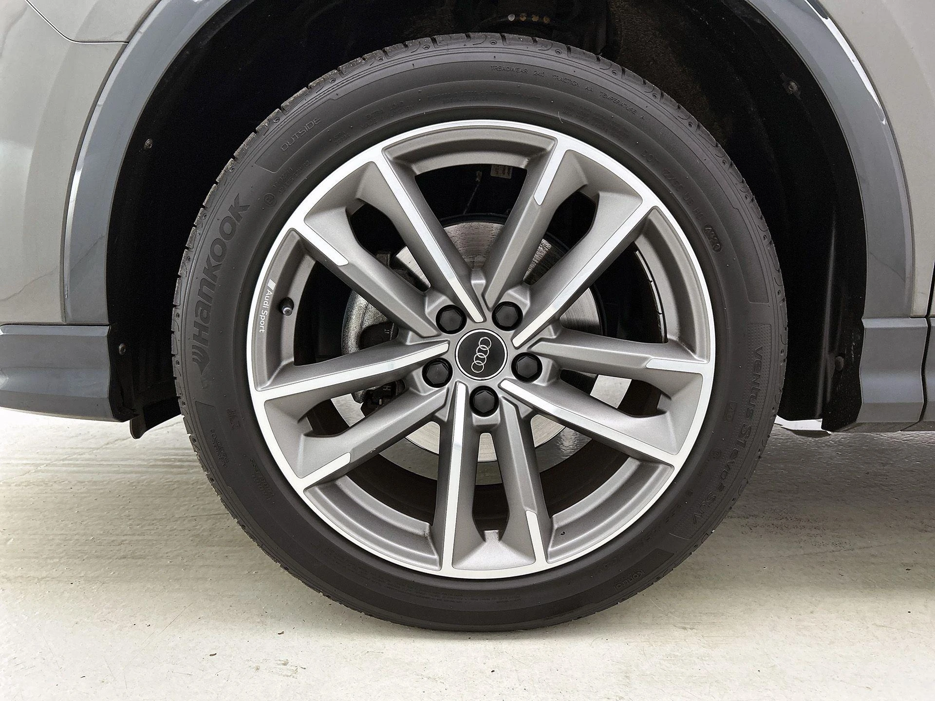 Audi-Q3-image-40