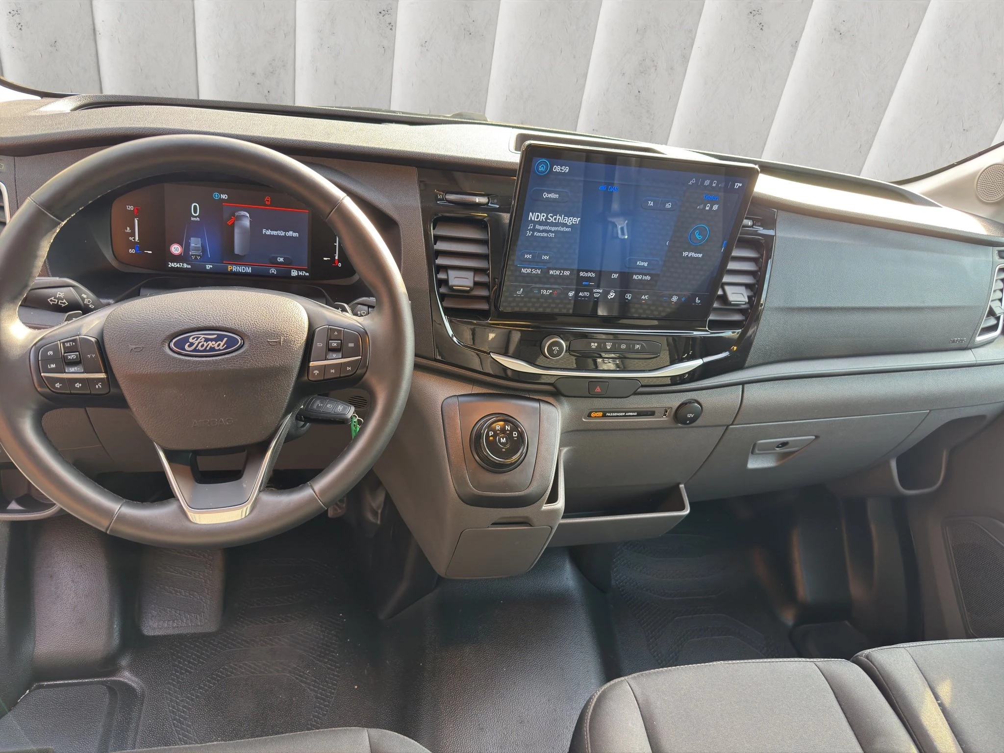 Ford-Transit-image-3