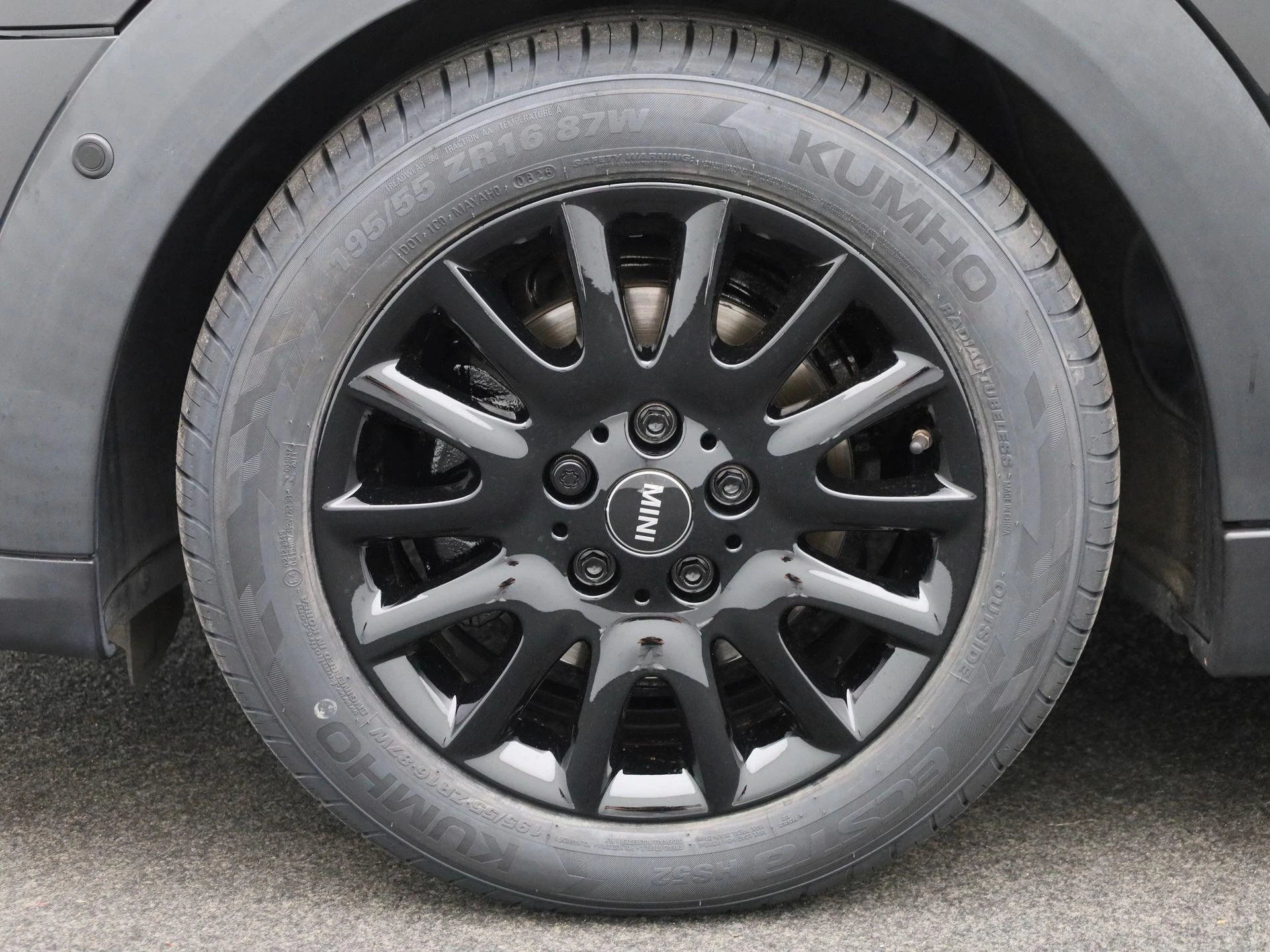 MINI-Cooper-image-14