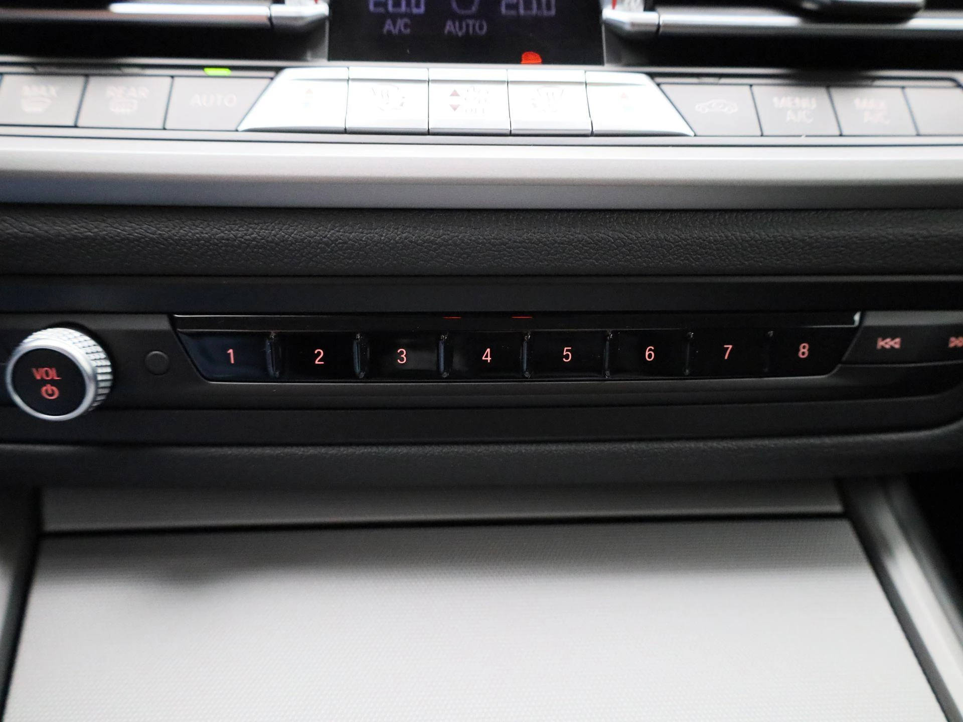 BMW-3 Serie-image-21