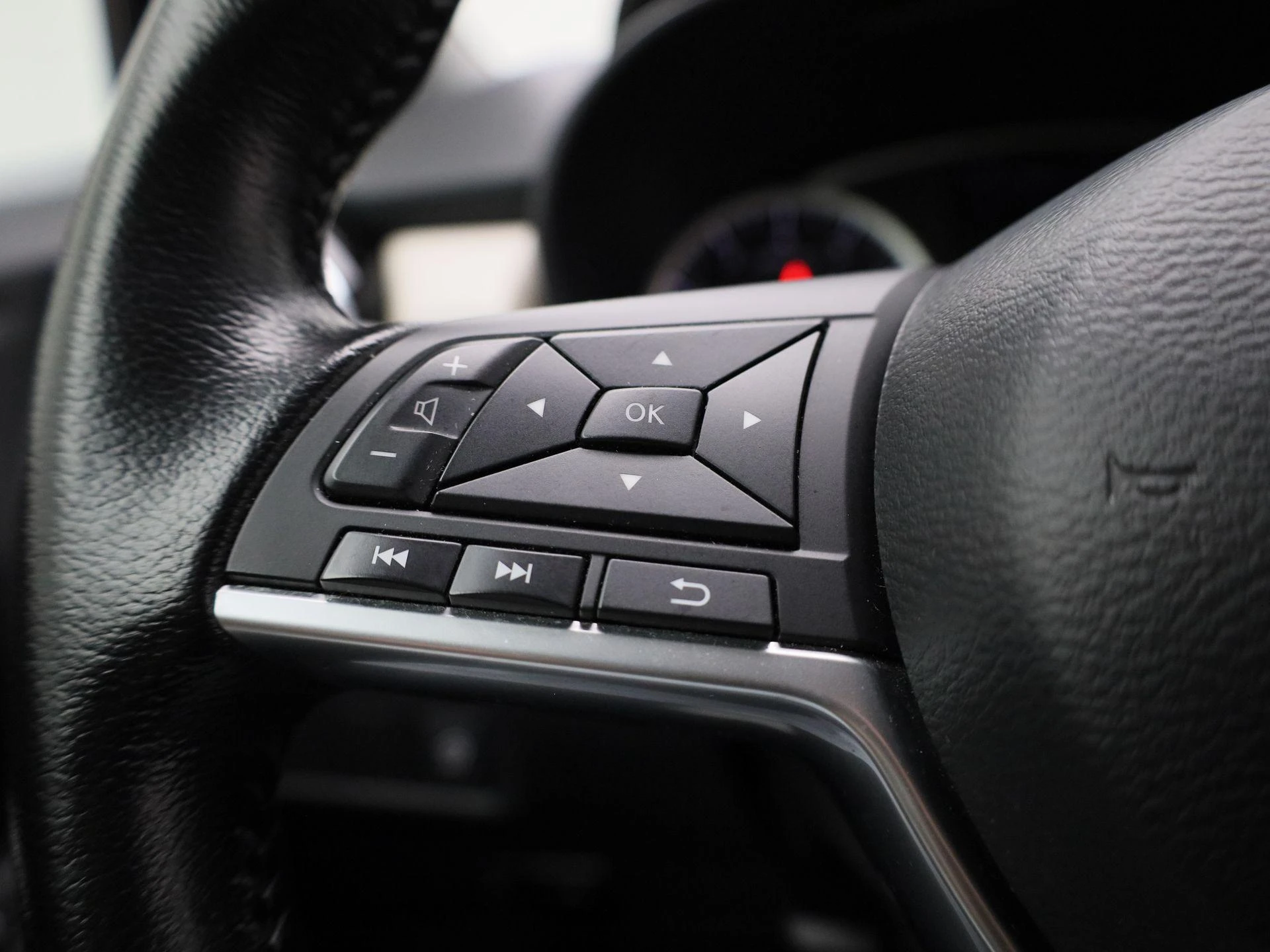 Nissan-Micra-image-16