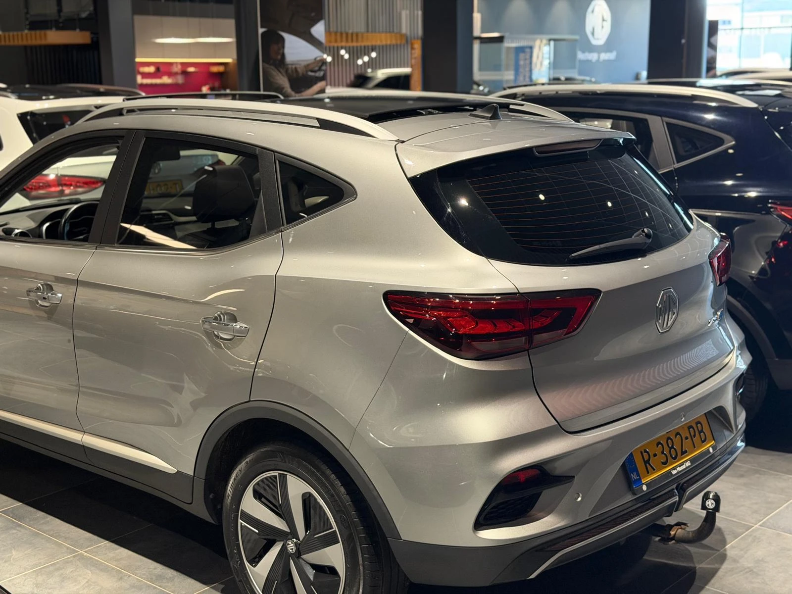 MG ZS EV Long Range Luxury 70 kWh