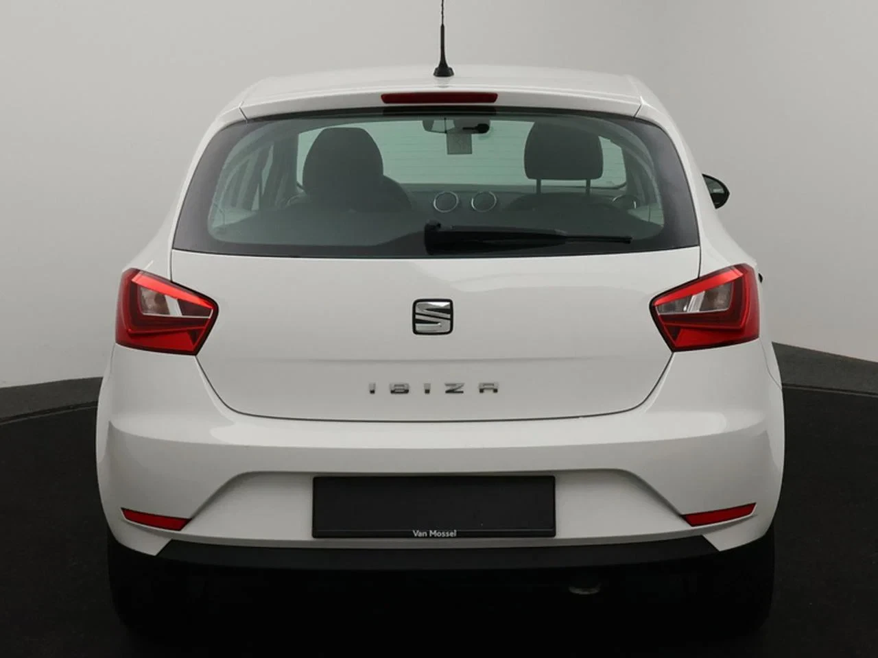 SEAT-Ibiza-image-28