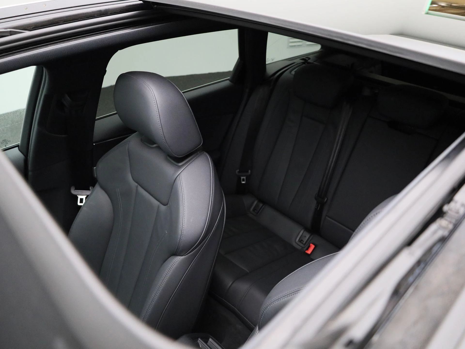 Audi A4 Avant 2.0 35 TFSi 110kW S tronic S line Busine