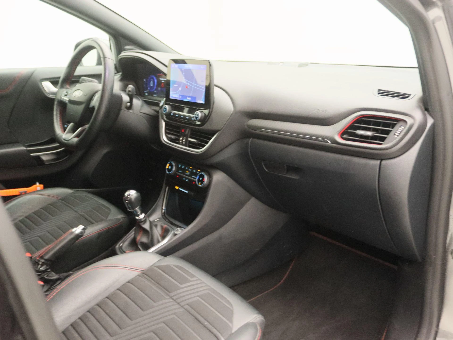 Ford-Puma-image-23