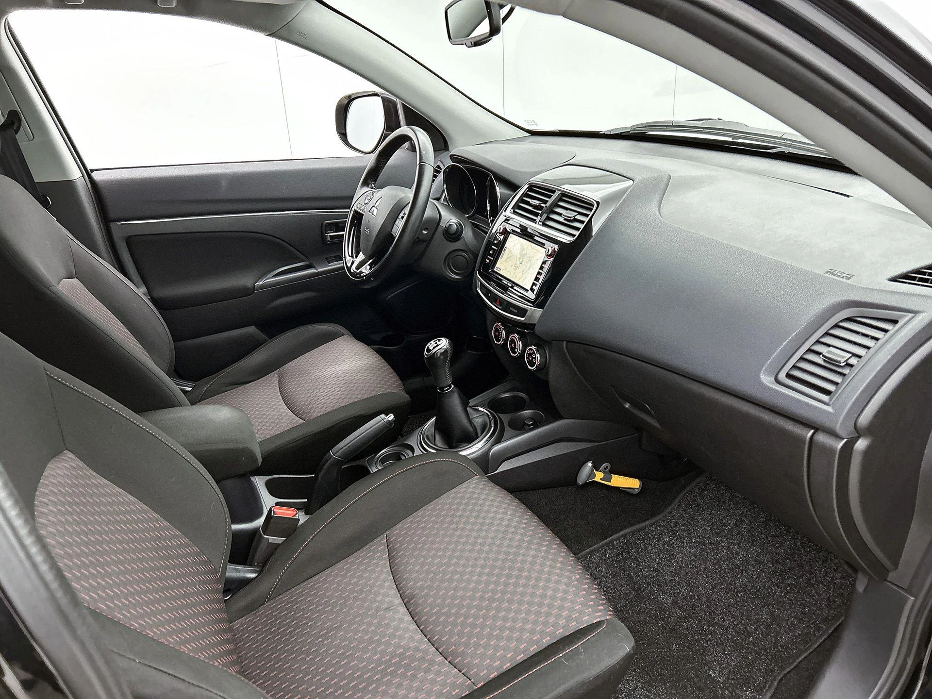 Mitsubishi-ASX-image-17
