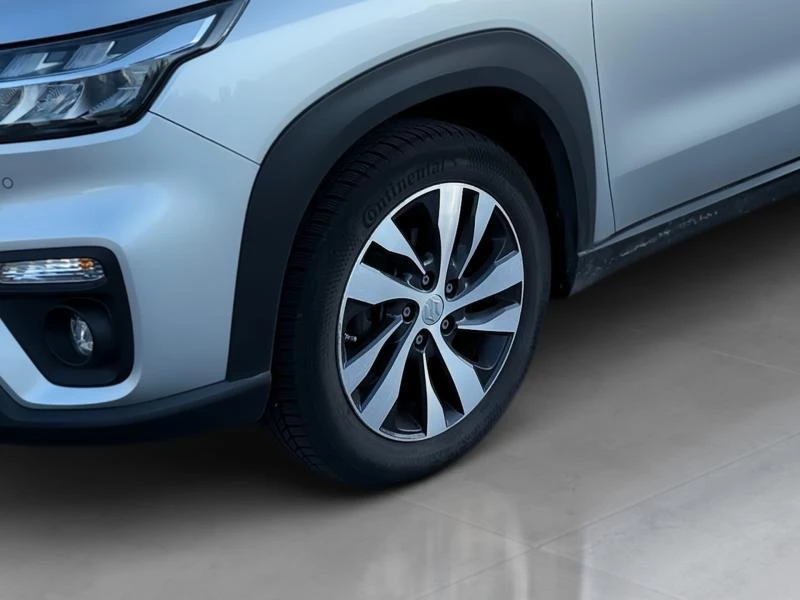 Suzuki-S-Cross-image-4