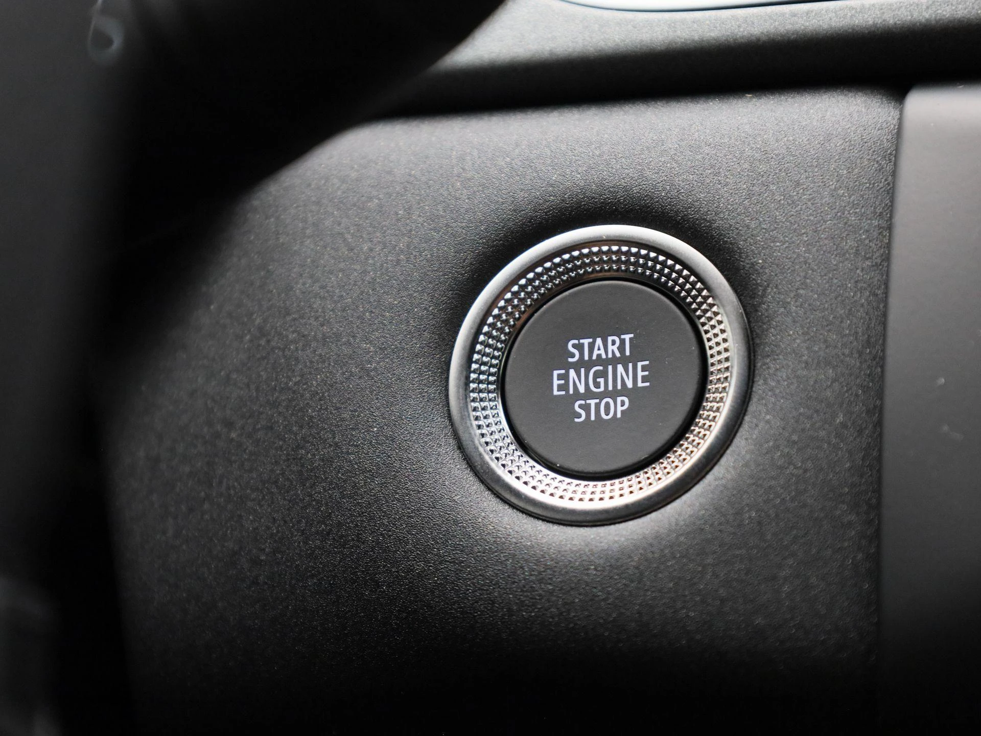 Renault-Captur-image-21