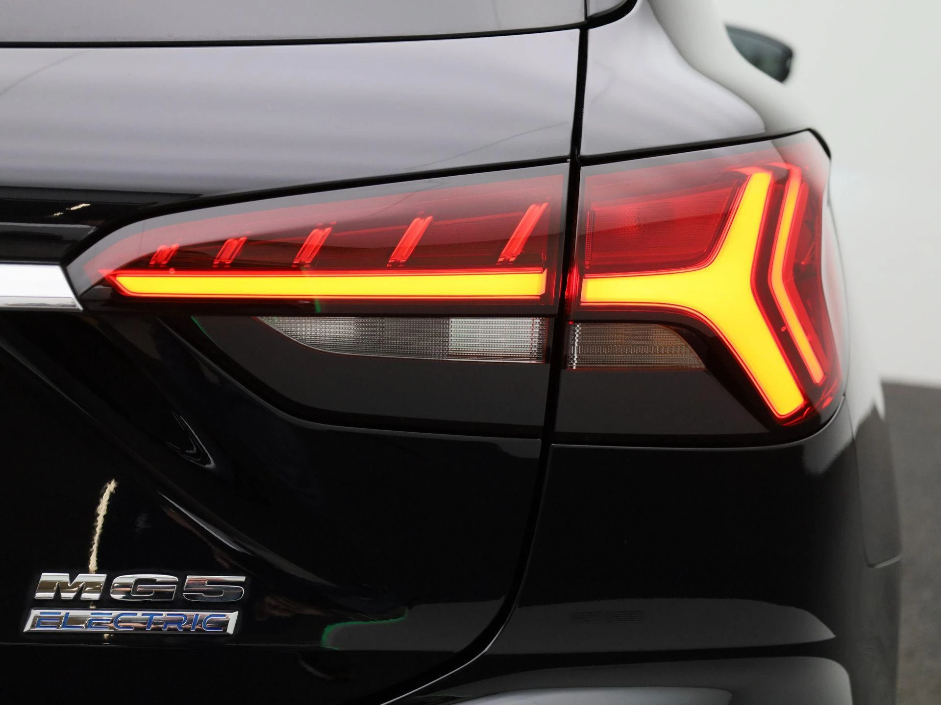 MG MG5 Electric Long Range Luxury 61 kWh