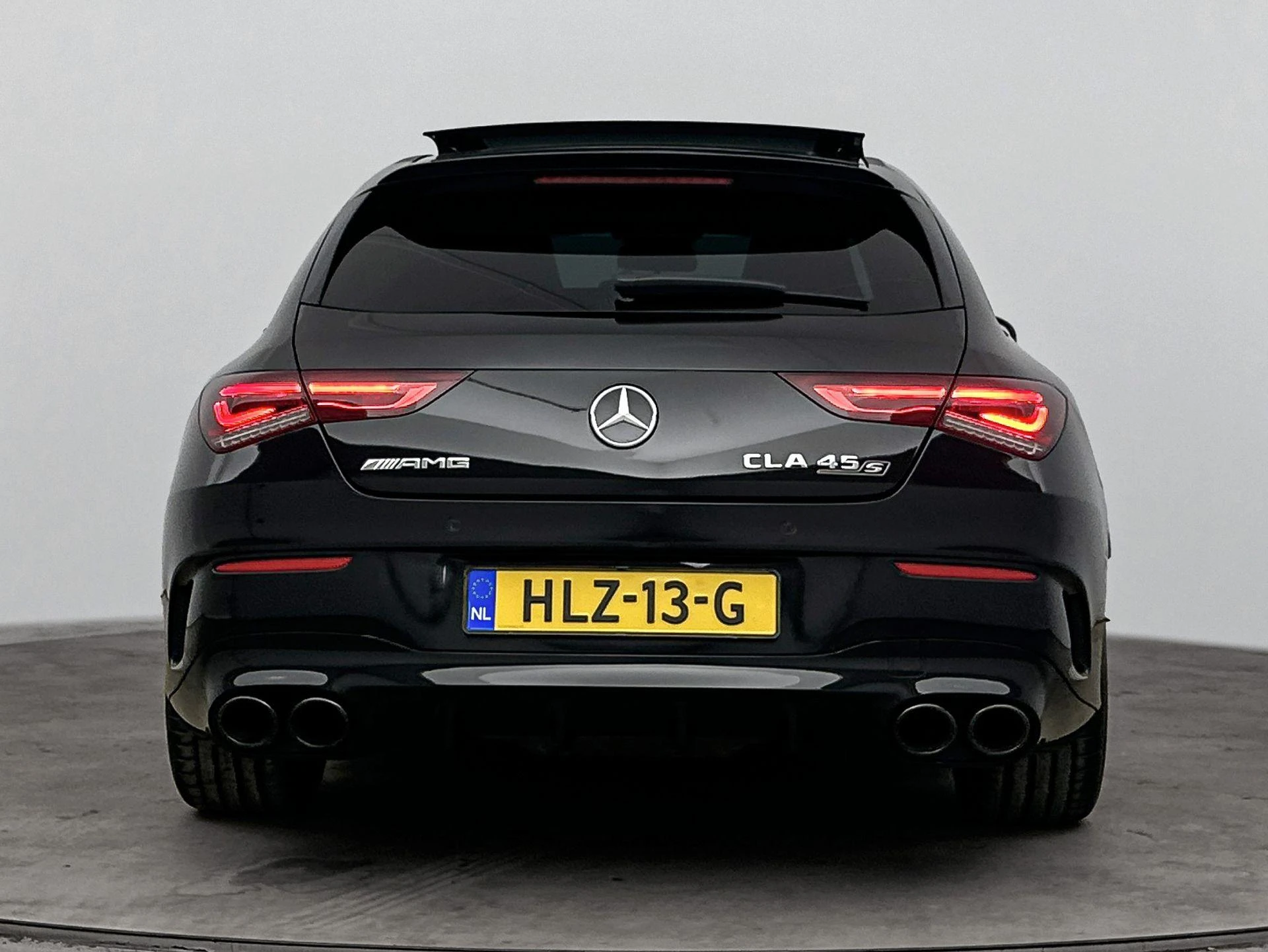 Mercedes-Benz-CLA-image-2