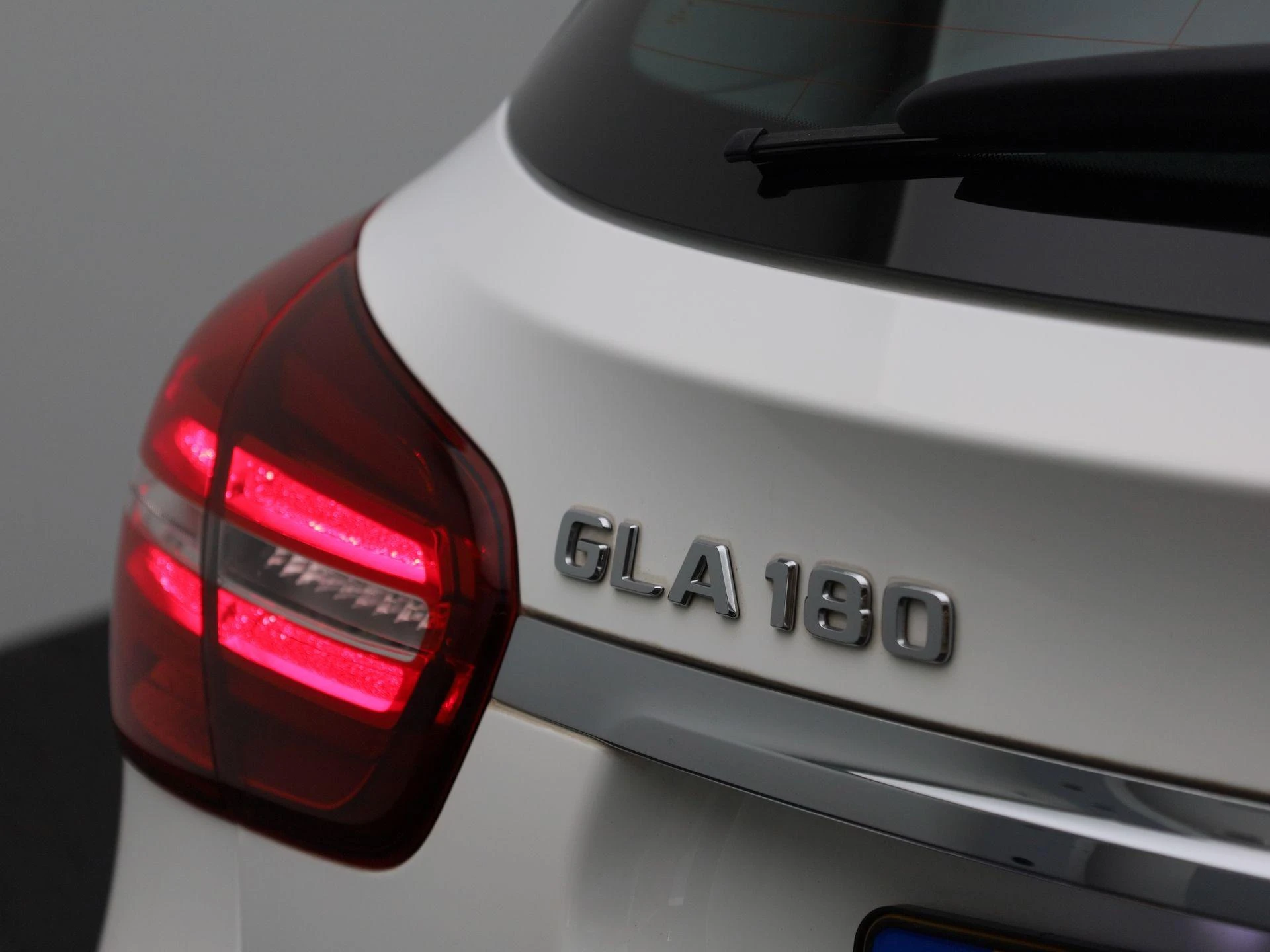Mercedes-Benz GLA 180 Business Solution Limited