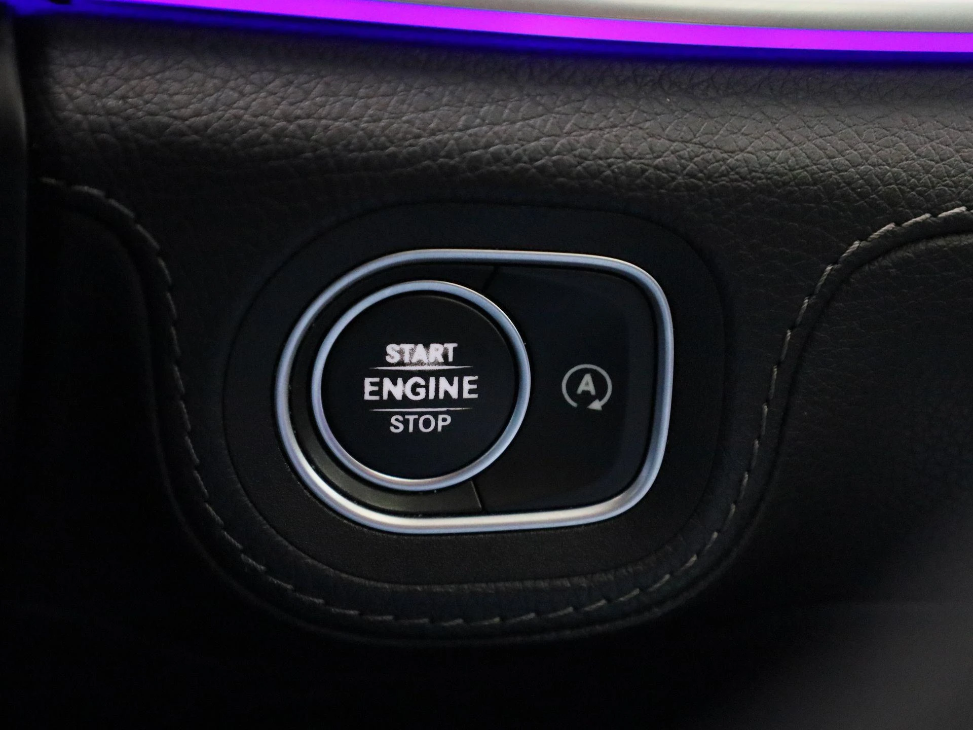 Mercedes-Benz-GLE-image-30