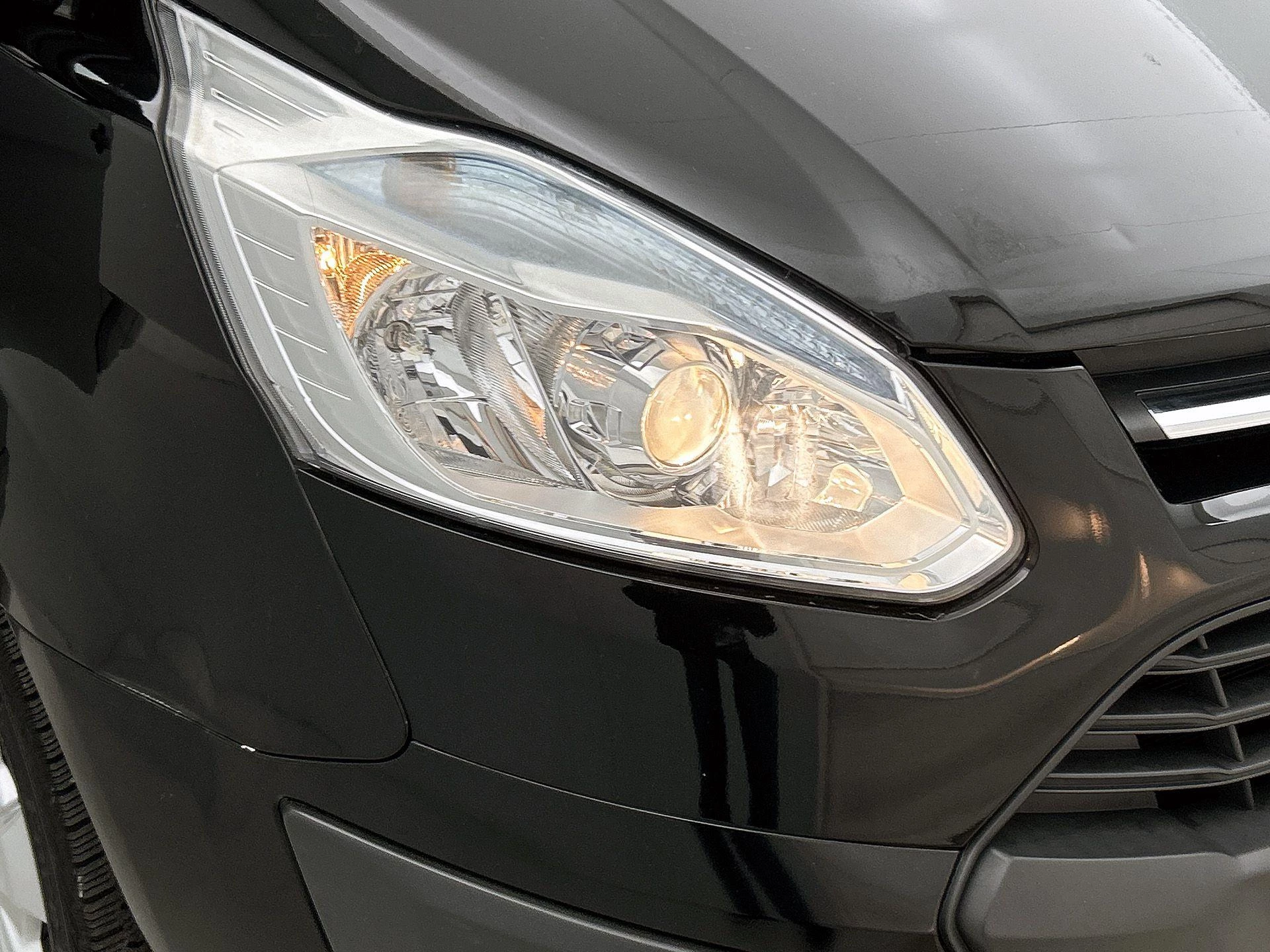 Ford-Transit Custom-image-26