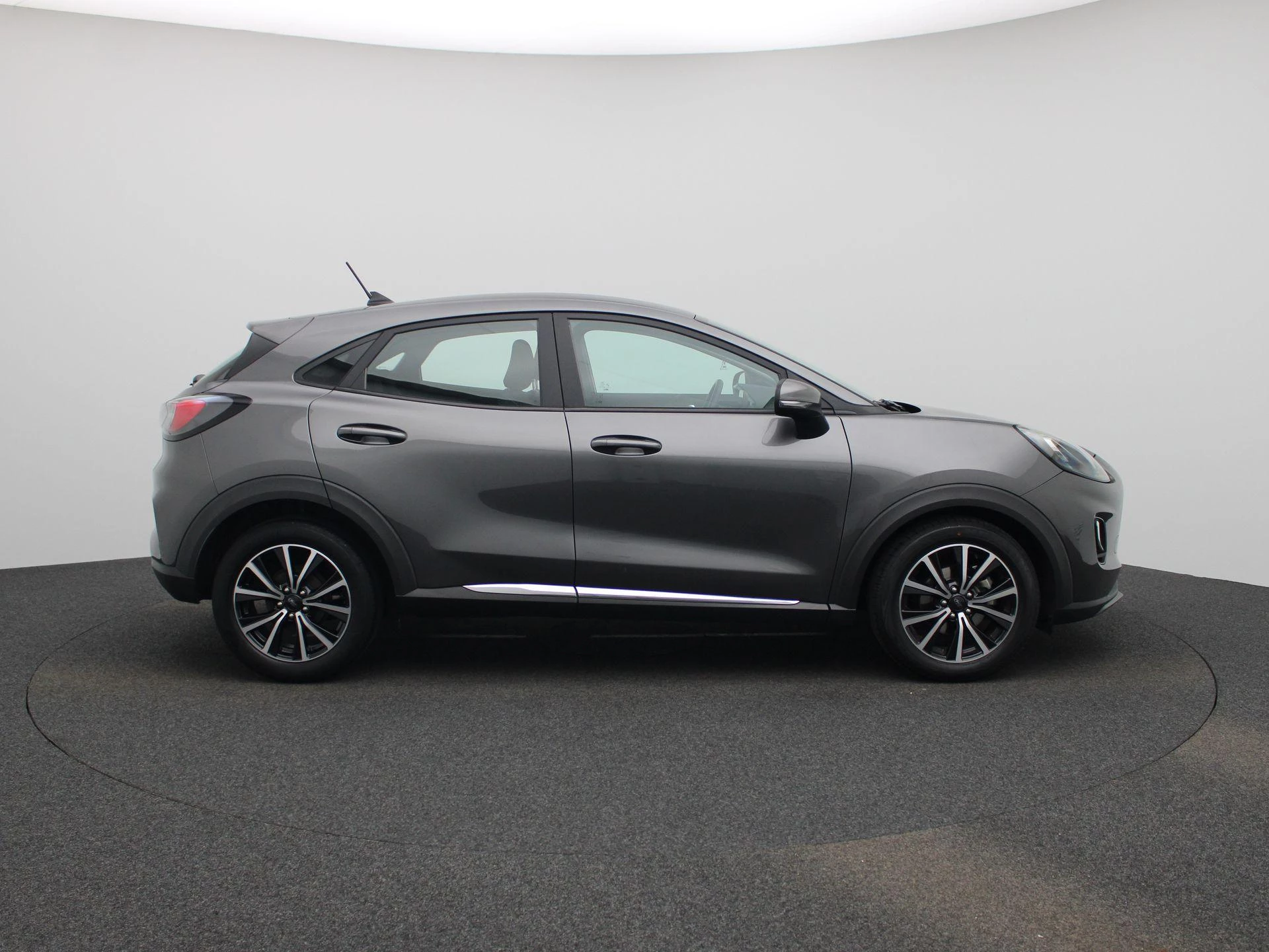 Ford Puma 1.0 EcoBoost Hybrid Titanium