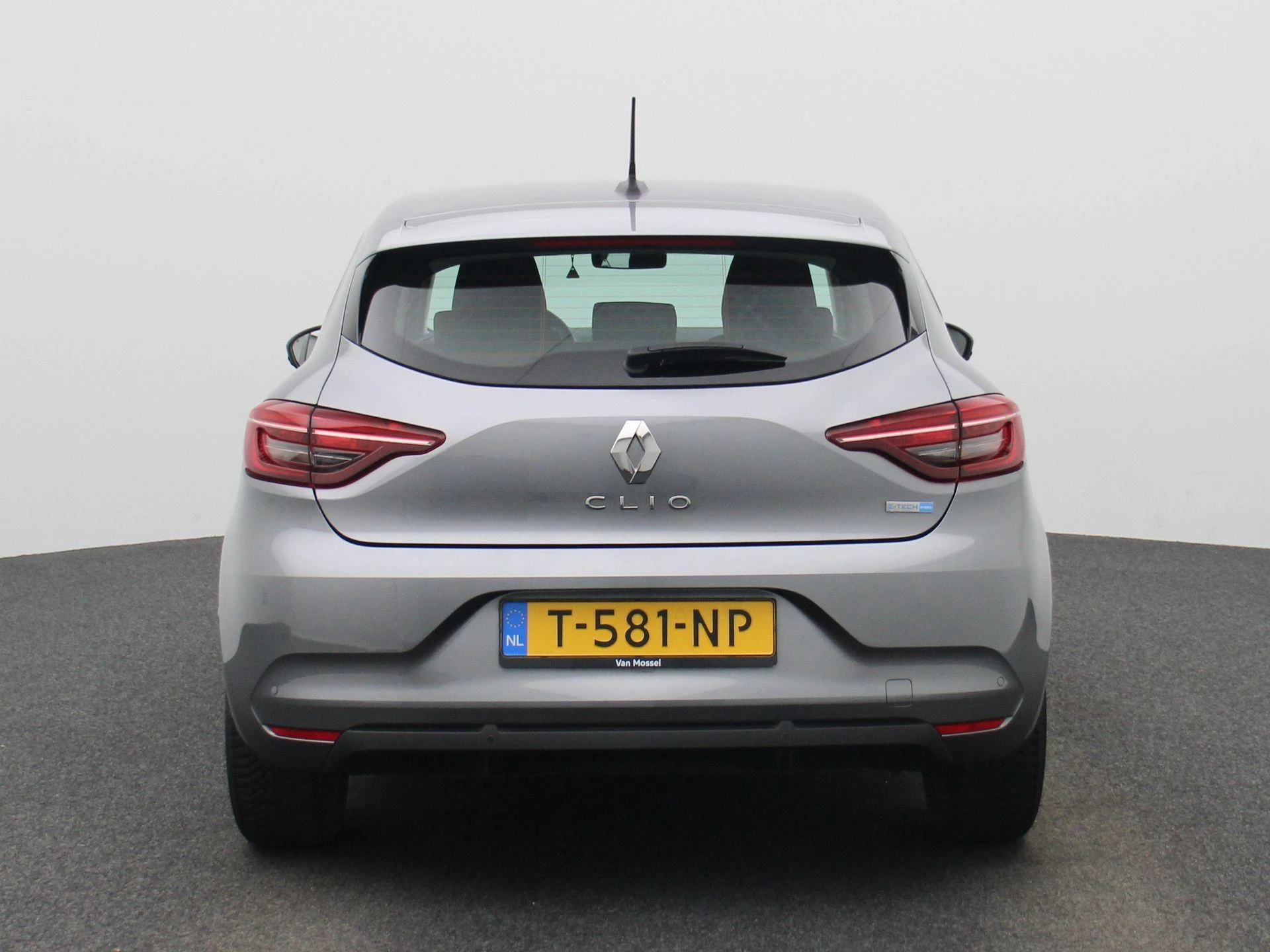 Renault-Clio-image-6