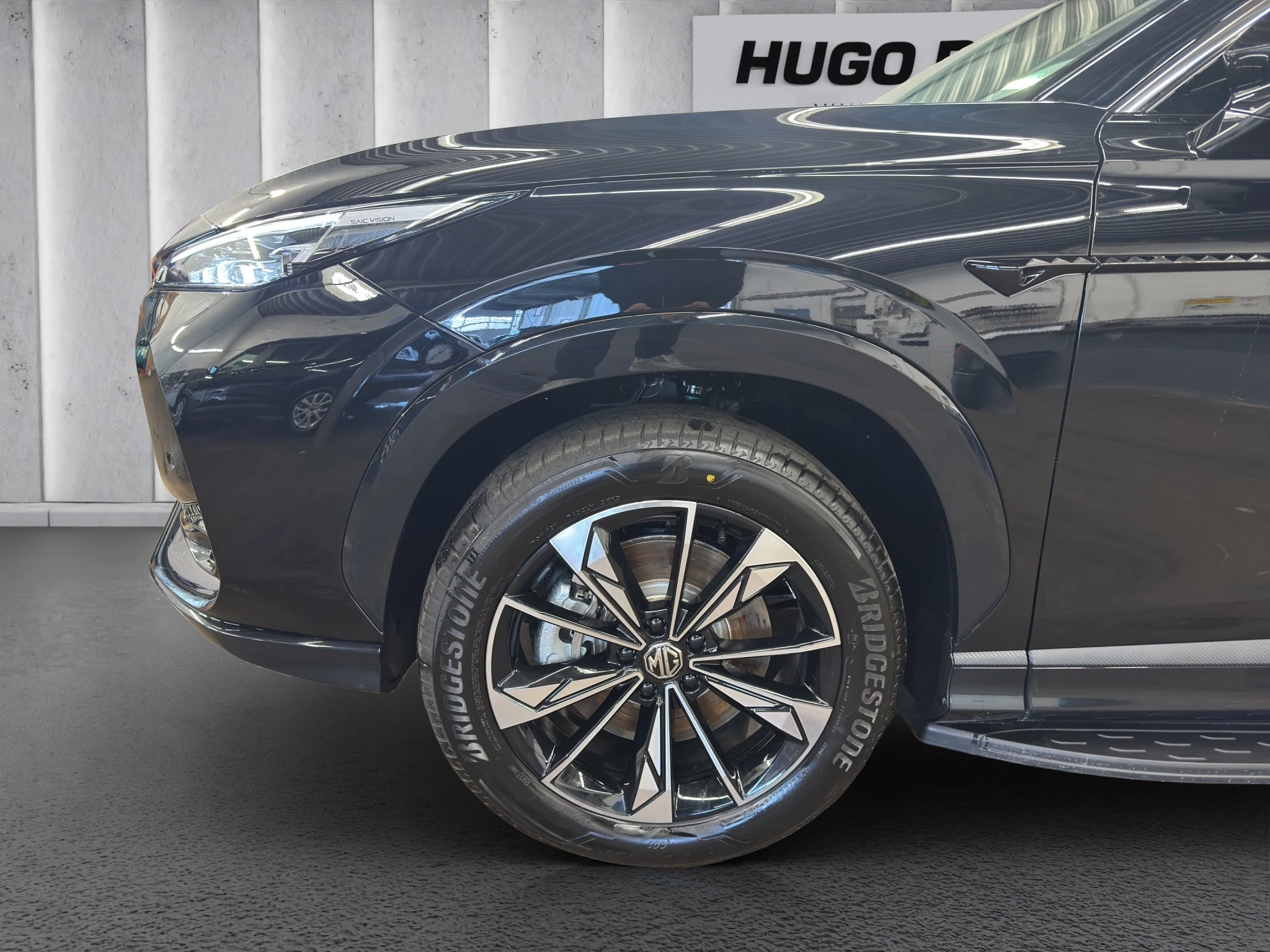 MG HS Luxury 1.5 T PHEV Sports Utility Vehicle. 200 kW. 5-türig