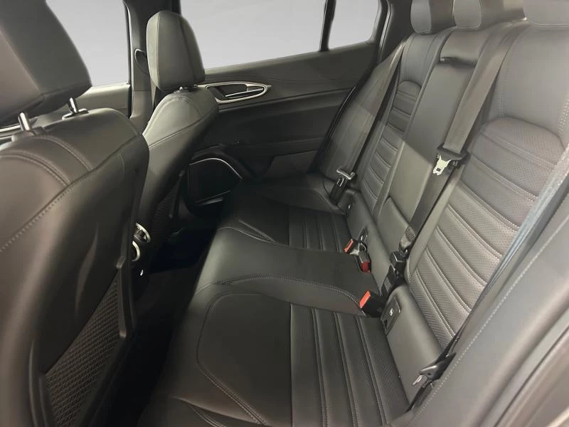 Alfa Romeo-Giulia-image-9