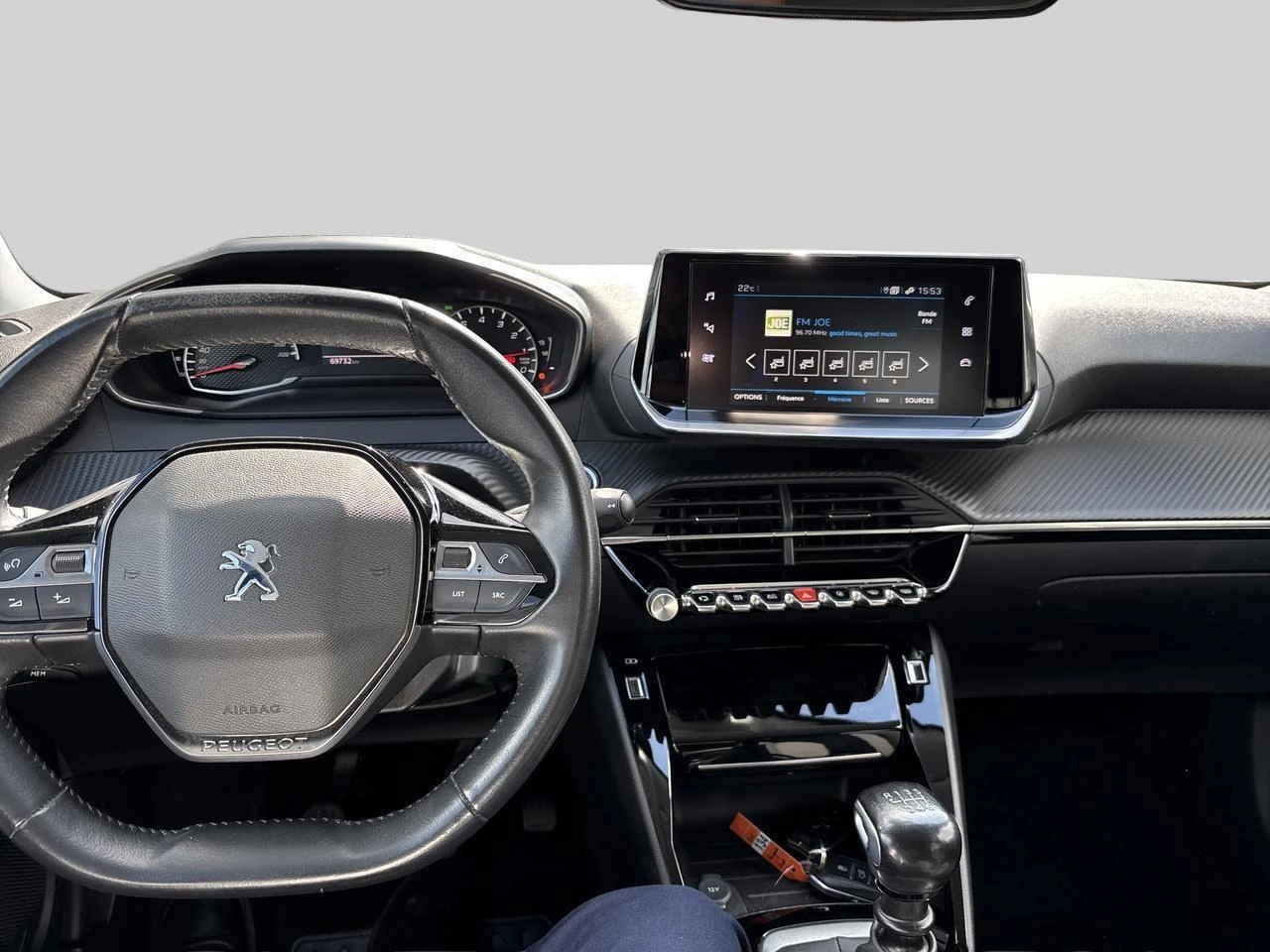 Peugeot-2008-image-12
