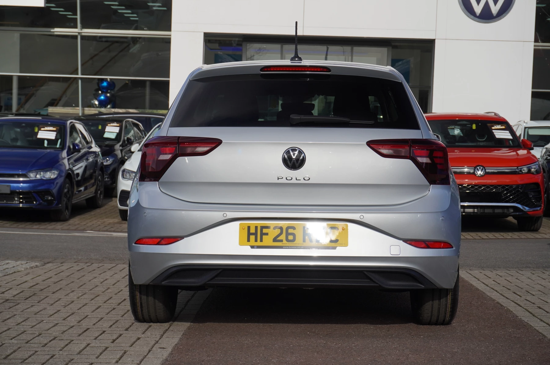 Volkswagen-Polo-image-11