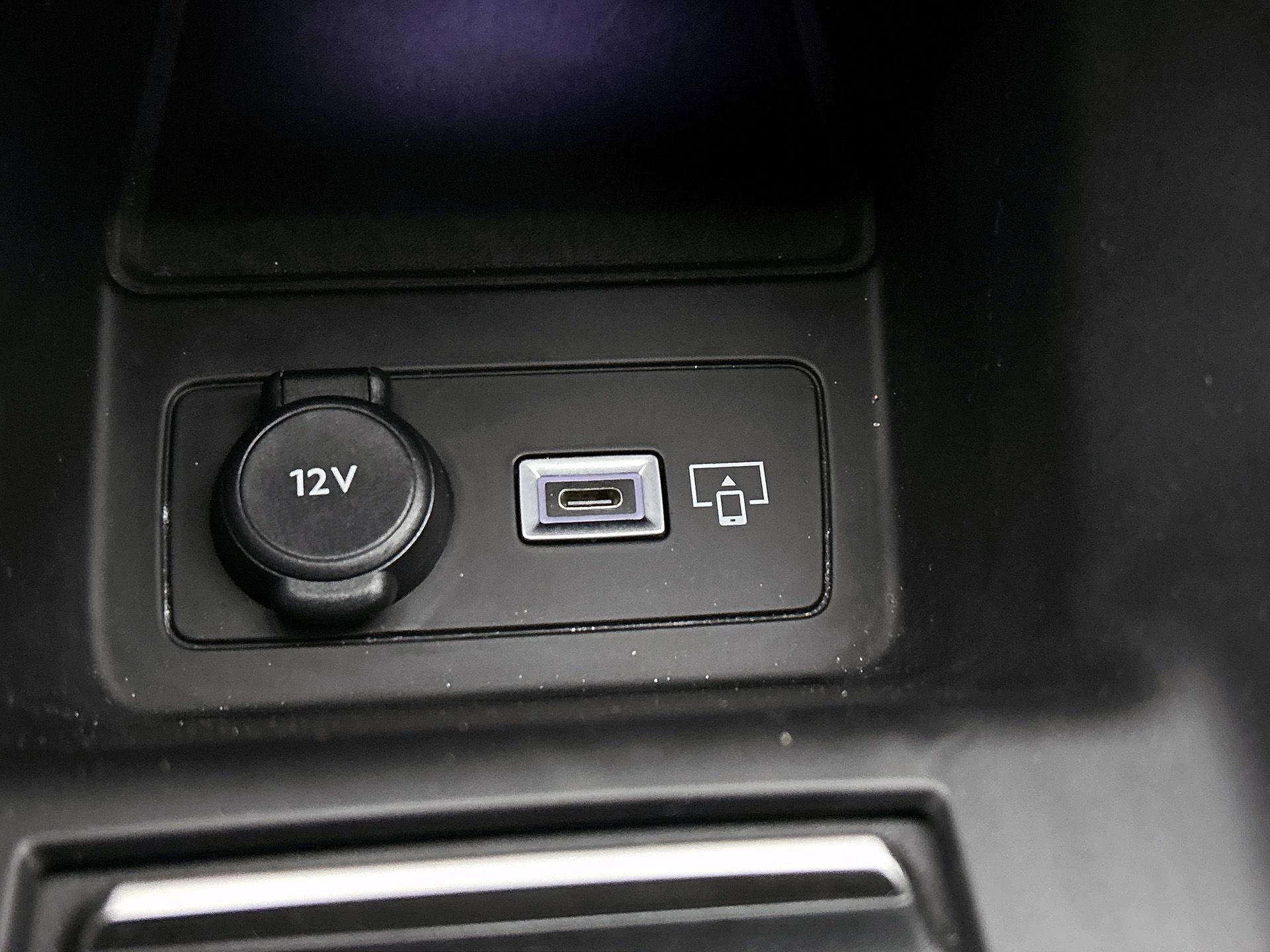 Peugeot-308-image-35