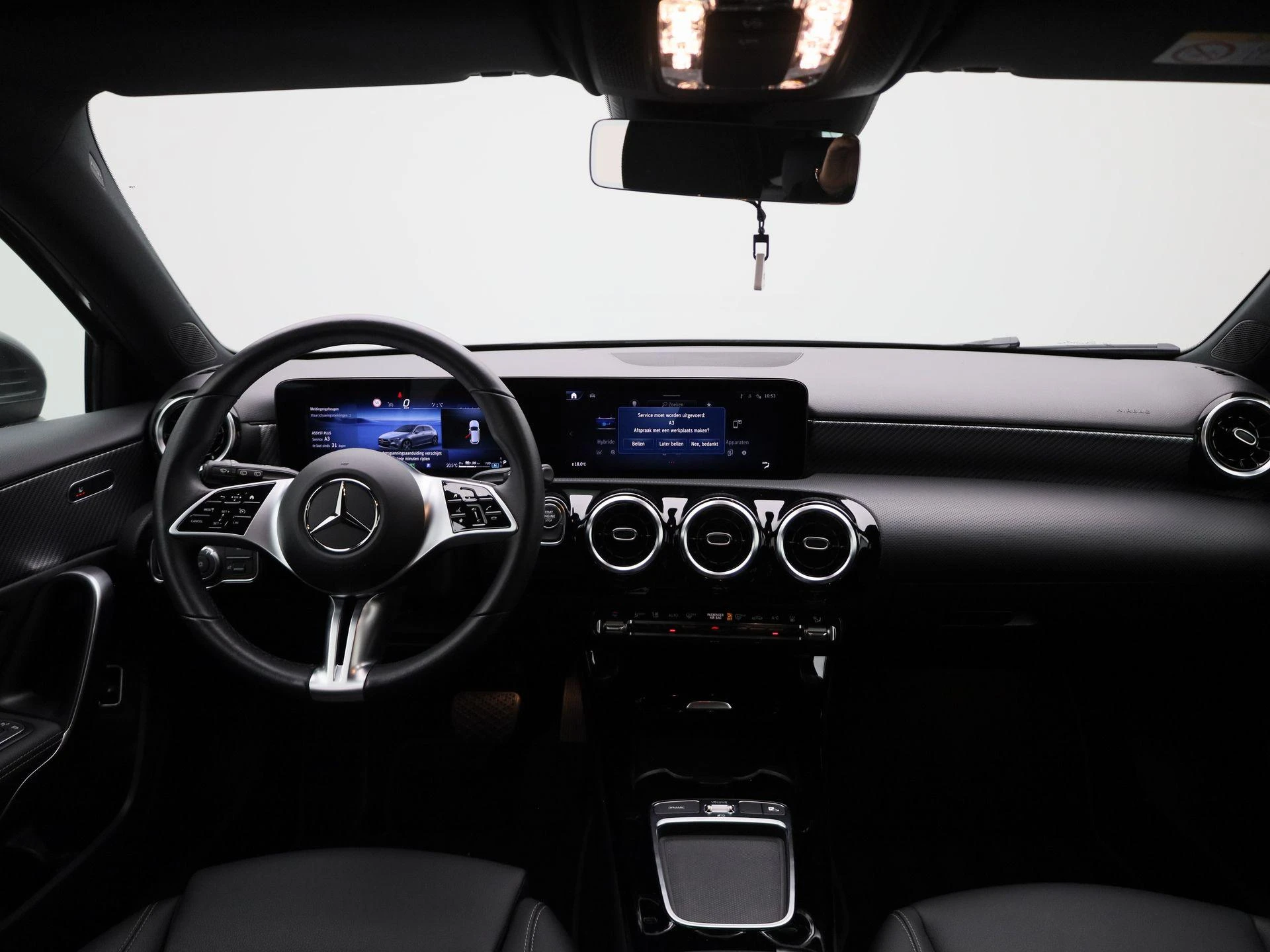 Mercedes-Benz-A-Klasse-image-33