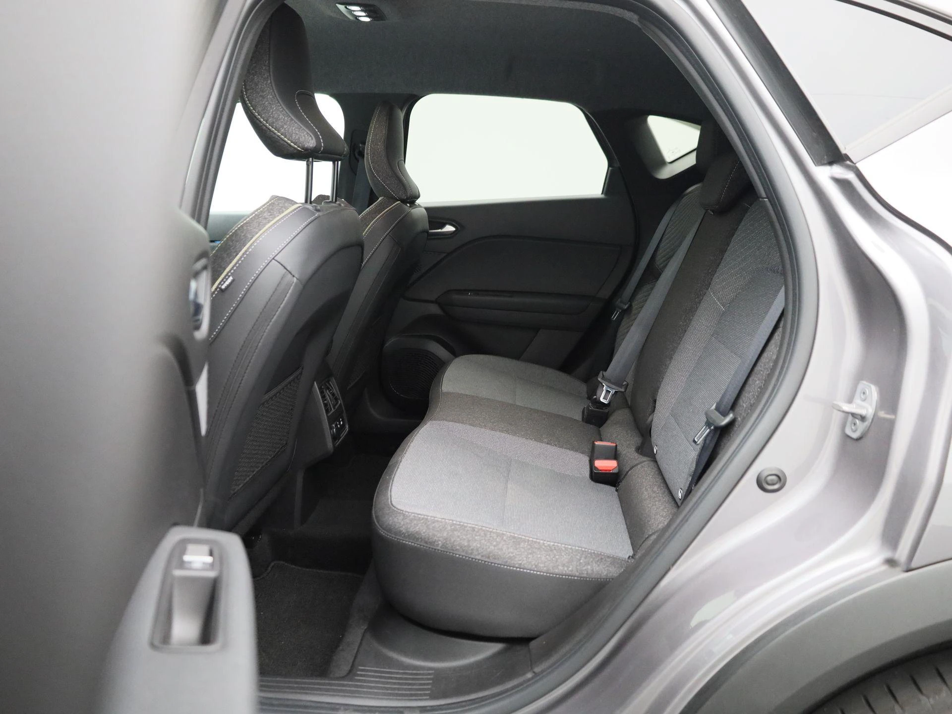 Renault-Captur-image-15