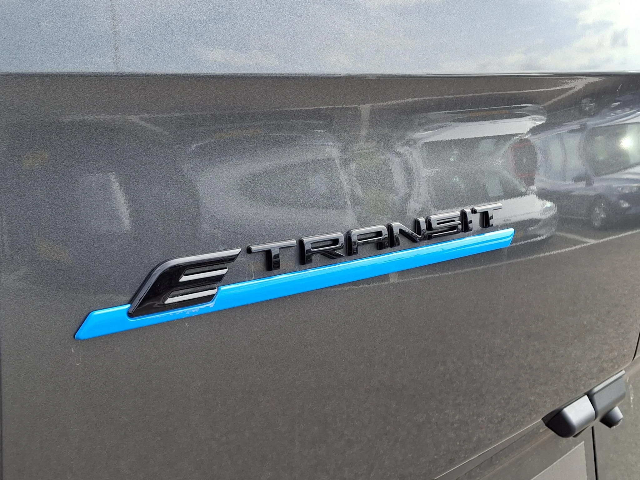 Ford-E-Transit-image-6