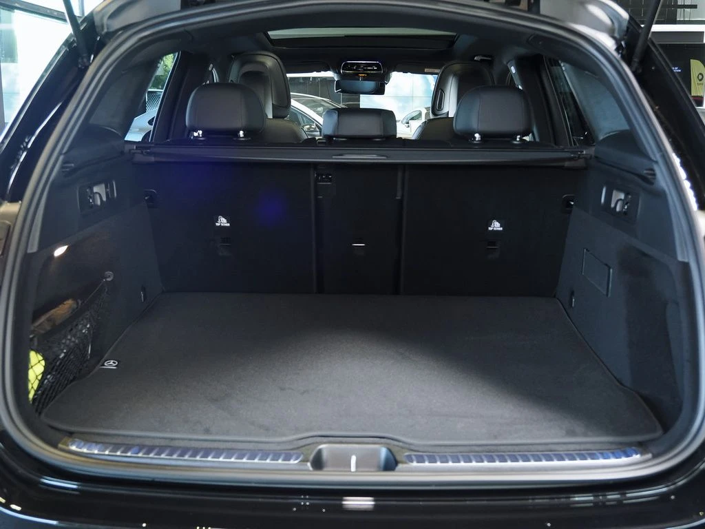 Mercedes-Benz-GLC 450 d-image-14