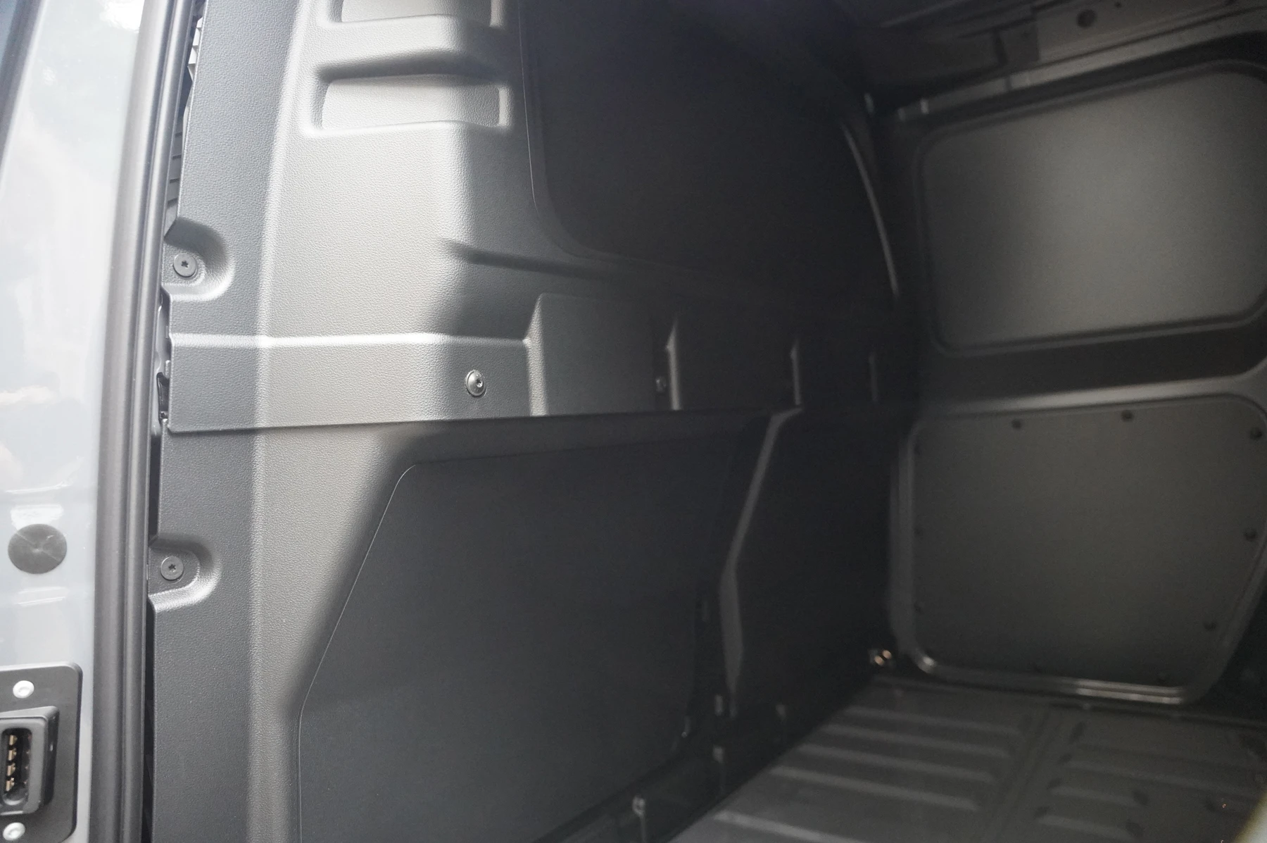 Volkswagen-Caddy-image-21