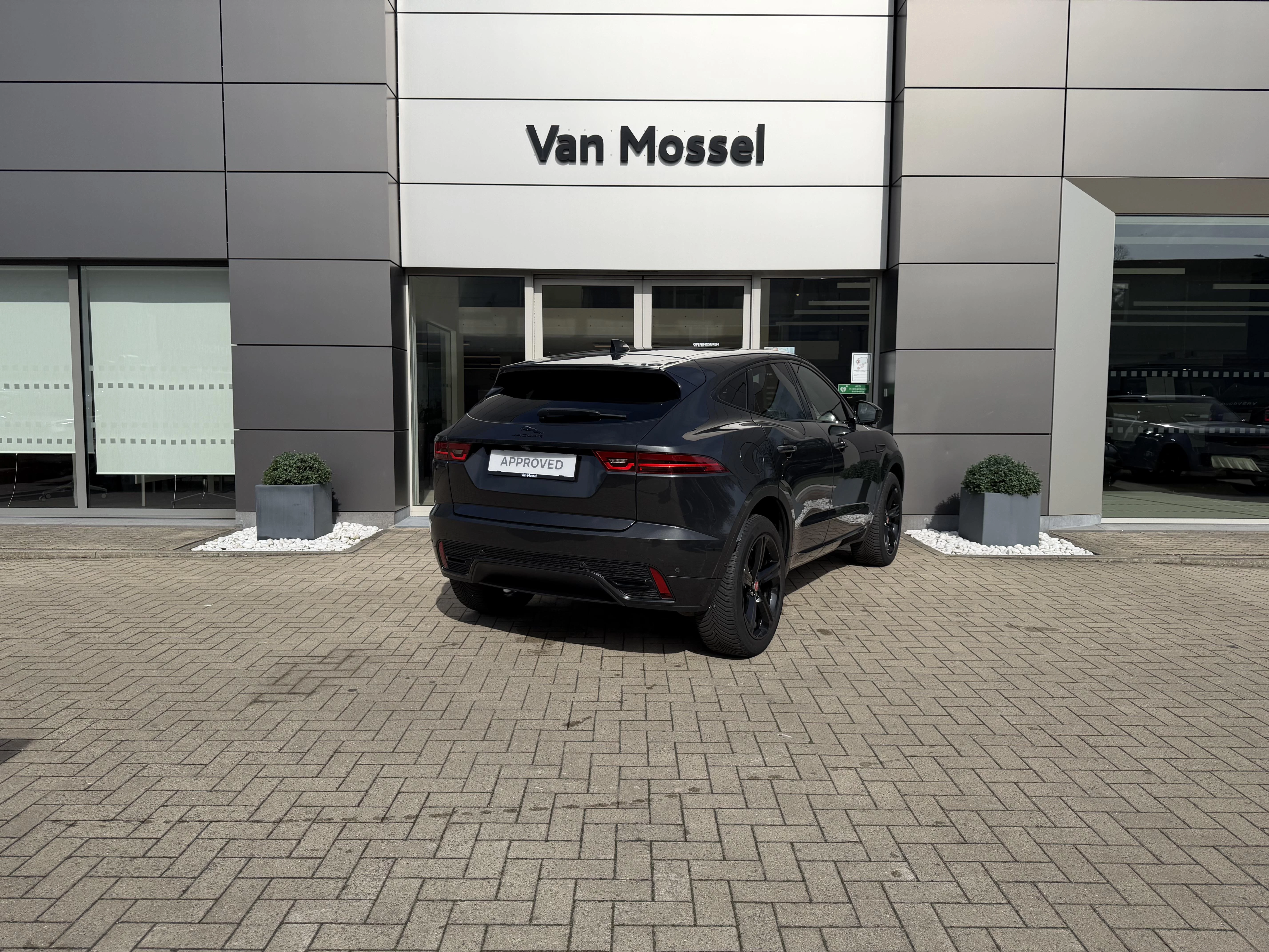 Jaguar E-PACE P300e R-Dynamic S AWD Auto. 21MY