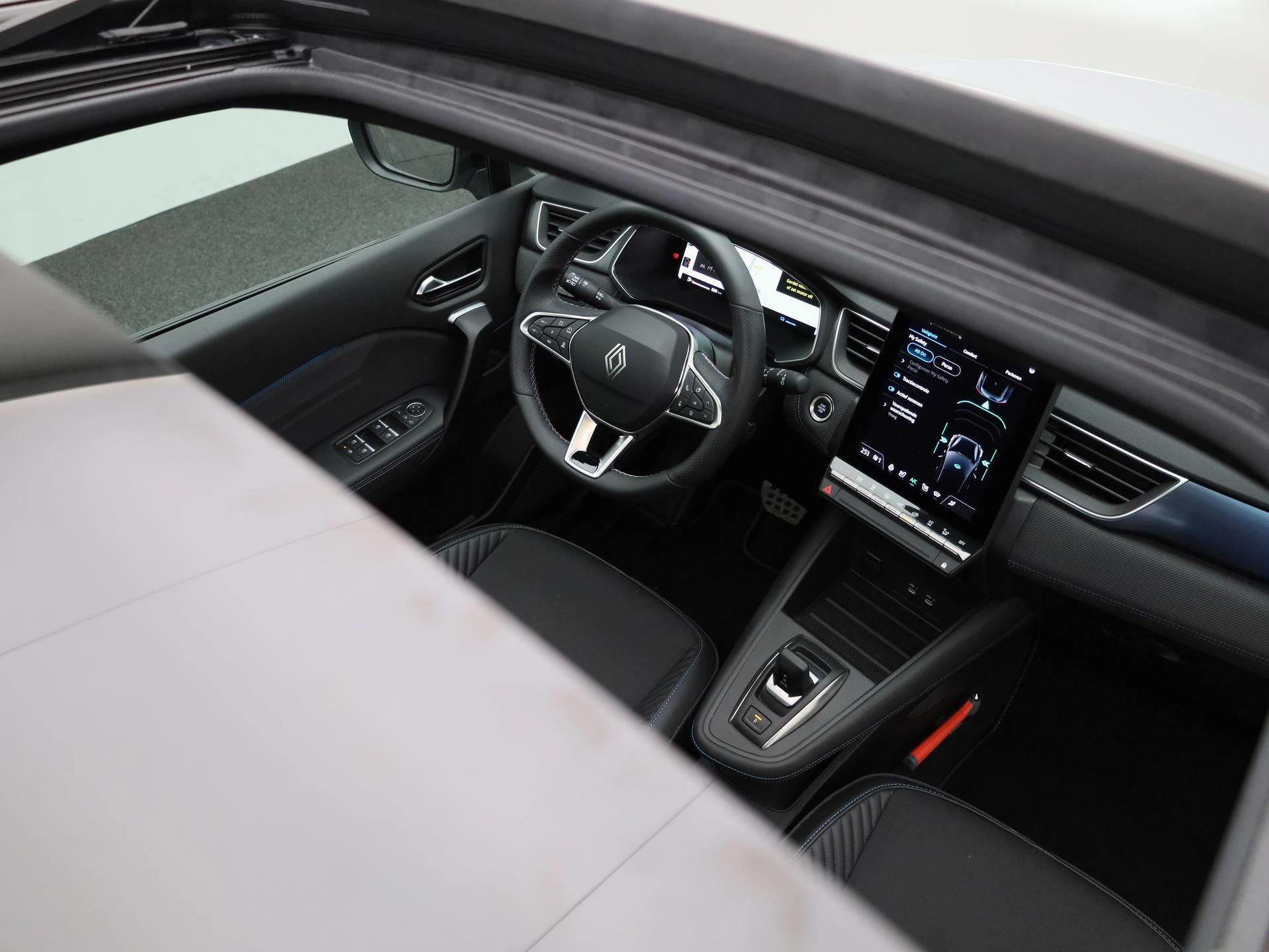 Renault-Captur-image-39
