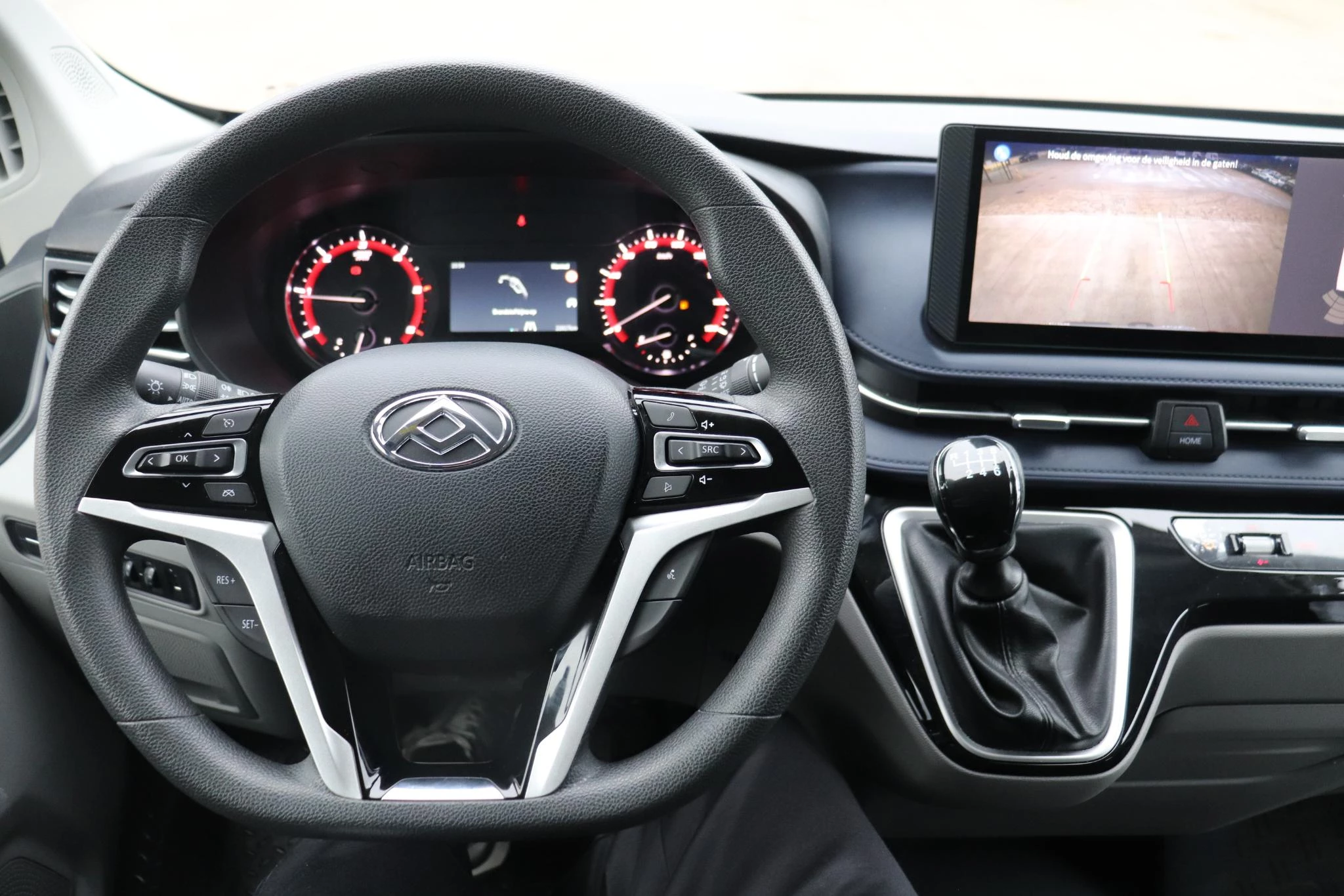 Maxus-Deliver9-image-16