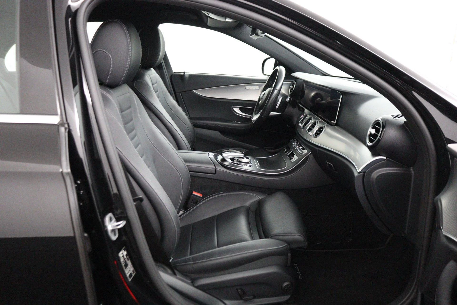 Mercedes-Benz E-Klasse 200 Business Solution Automaat |