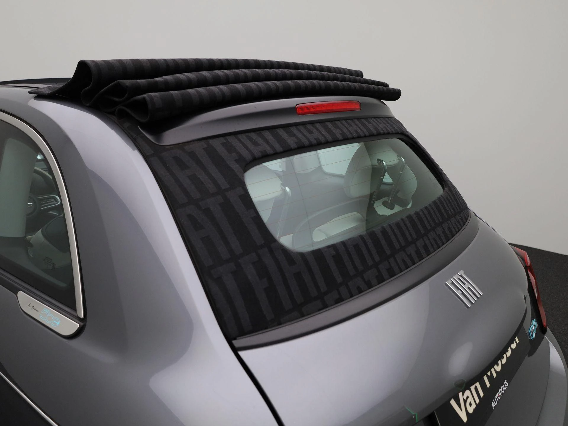 Fiat-500e-image-12