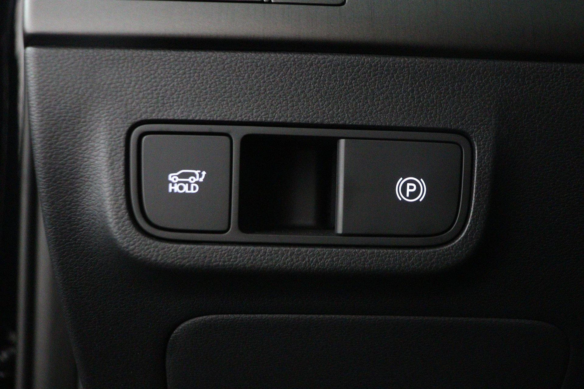 Hyundai-Kona-image-47