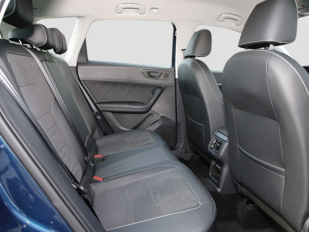 SEAT Ateca 1.5 TSI DSG Style 17" Navi AHK LED SHZ DAB