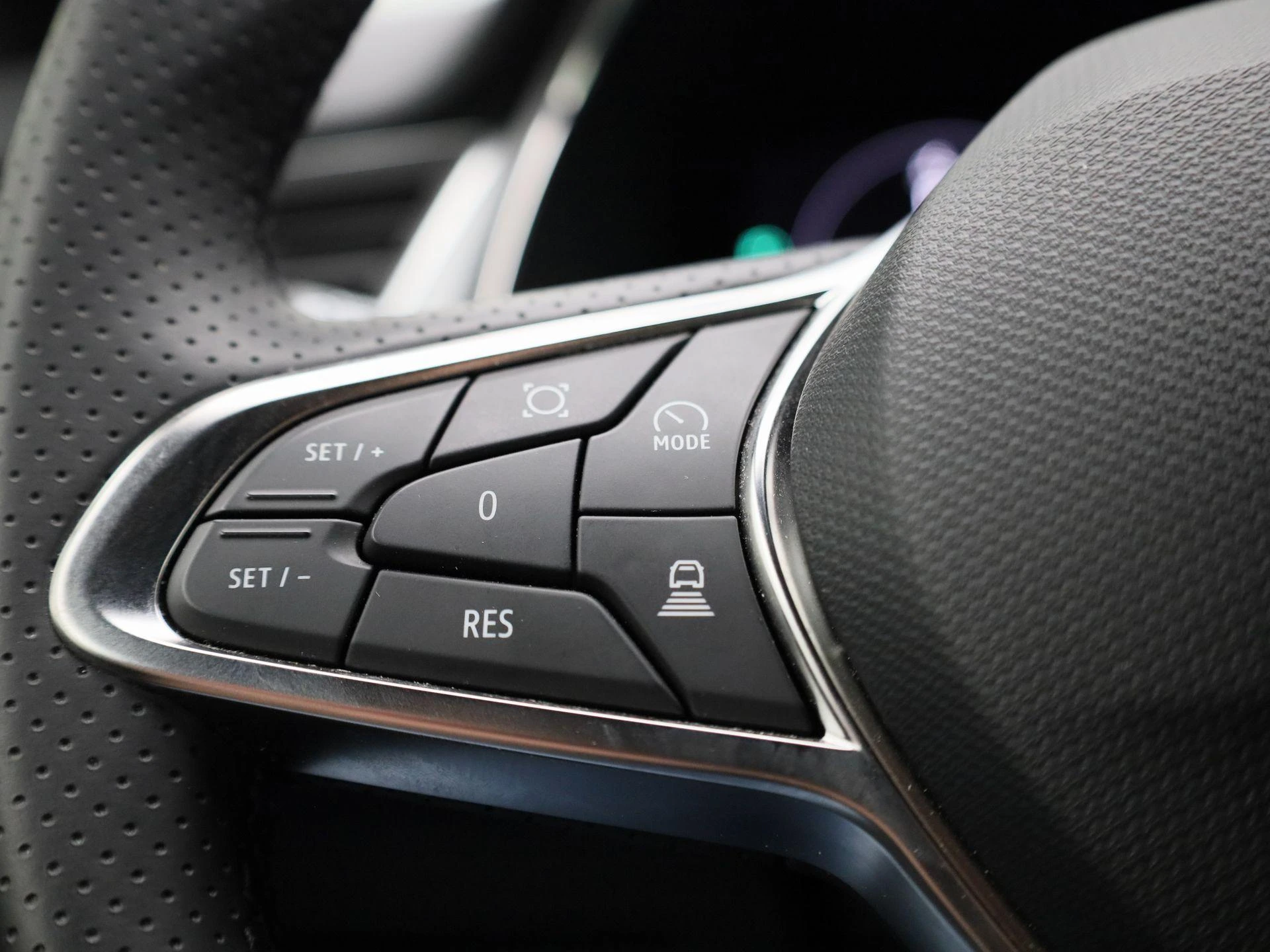 Renault-Captur-image-16