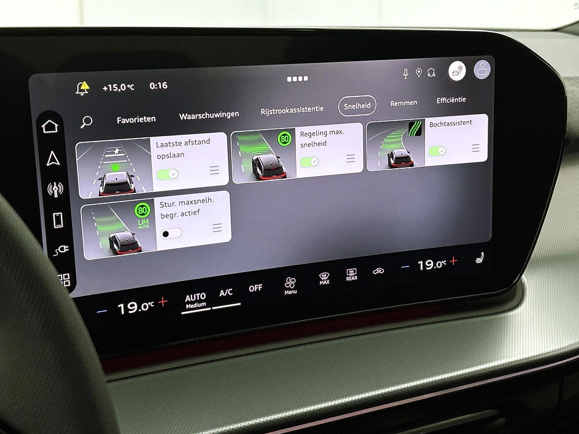 Audi-Q3-image-17