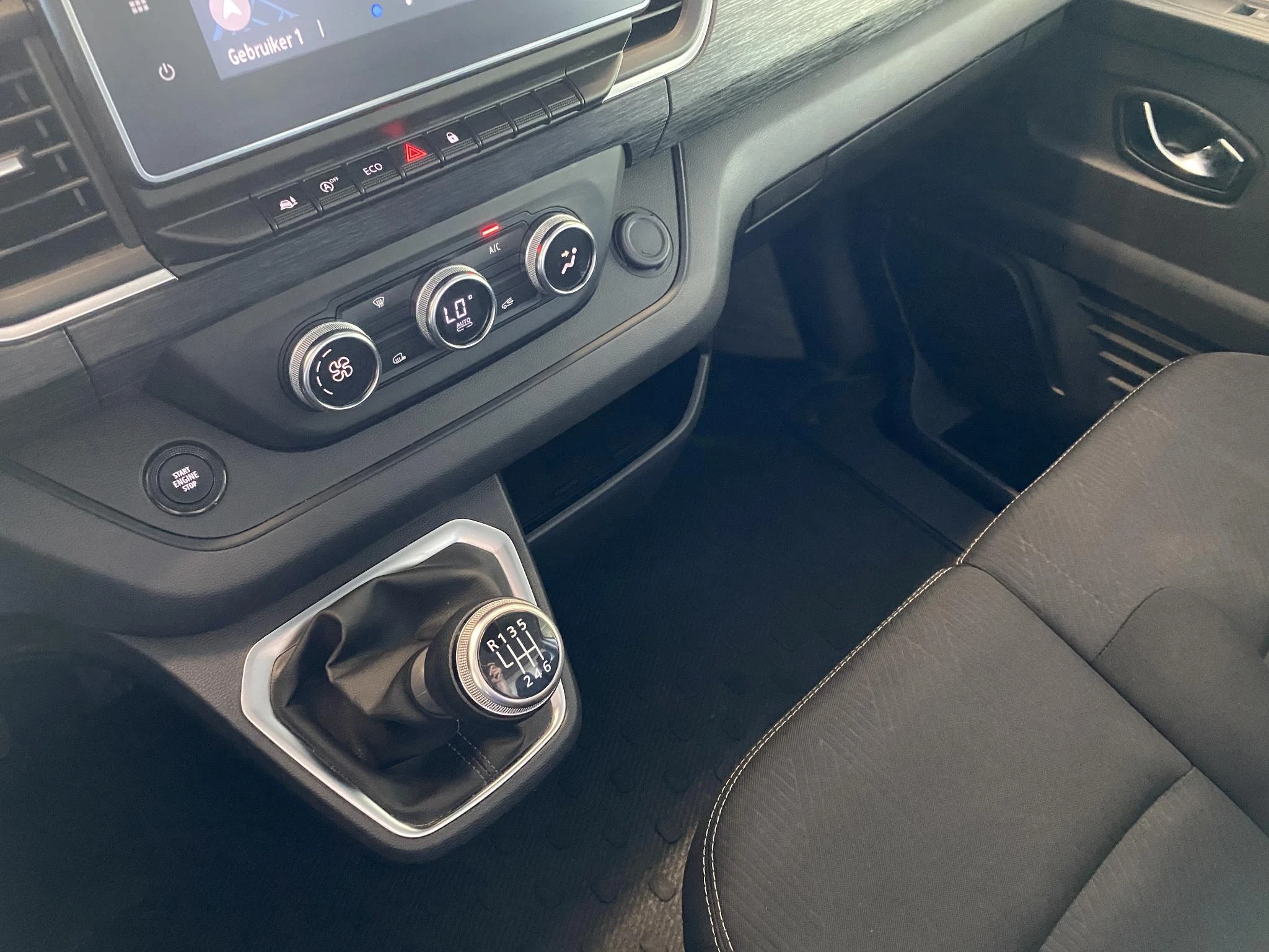 Renault-Trafic-image-9