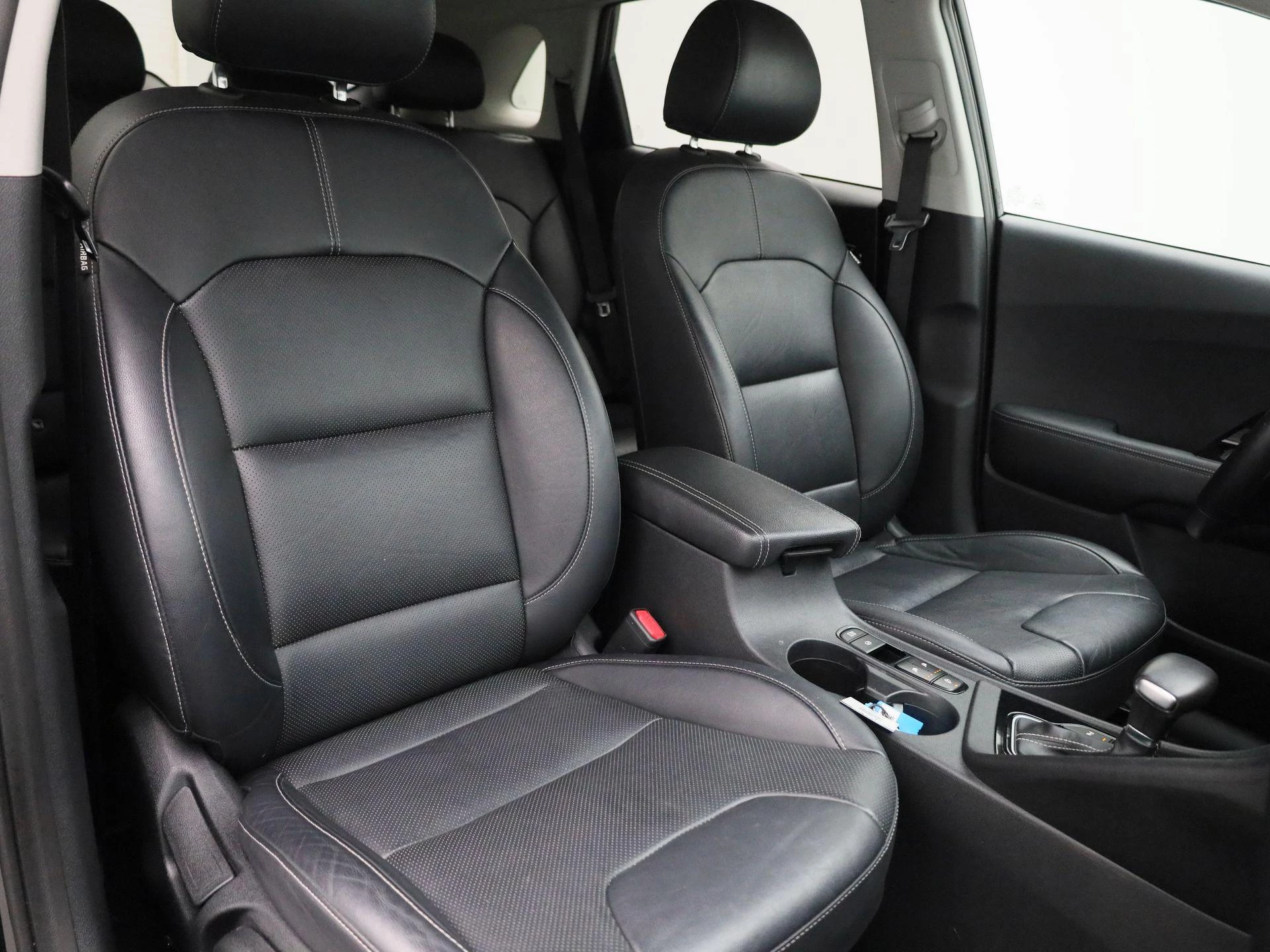Kia-Niro-image-36