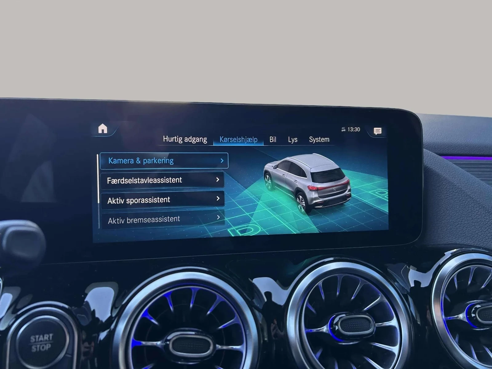 Mercedes-Benz-EQA-image-19