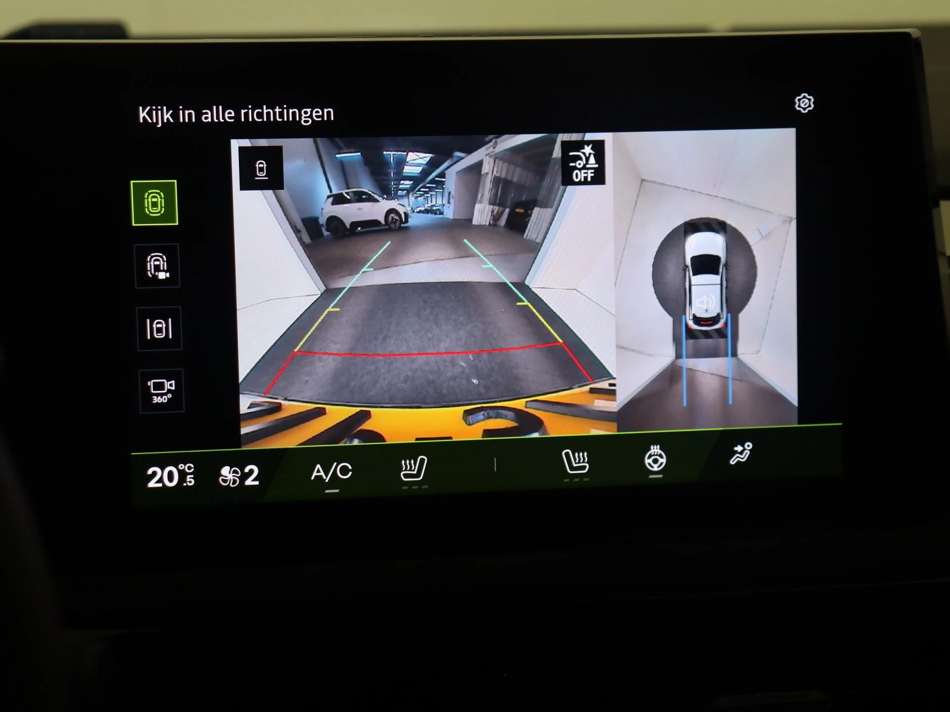 Renault-Clio-image-21